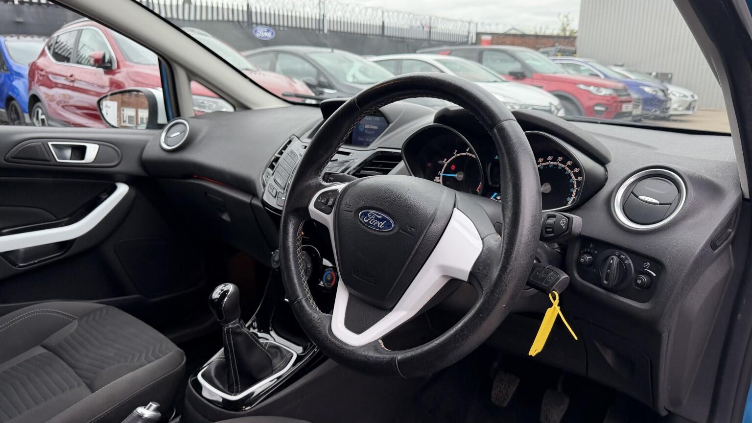 Ford Fiesta view 30