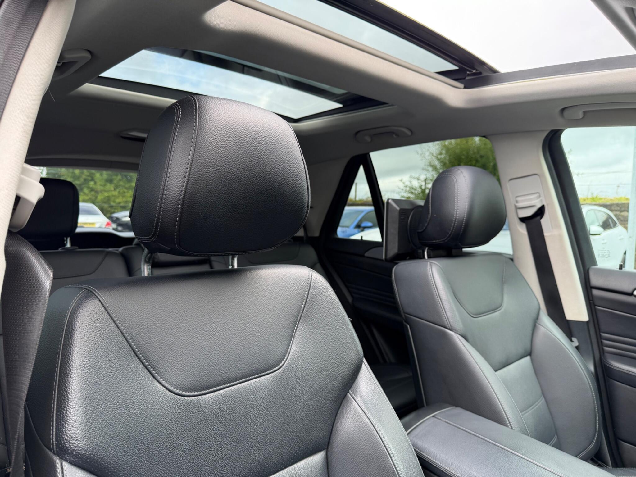 Mercedes-Benz GLE view 20