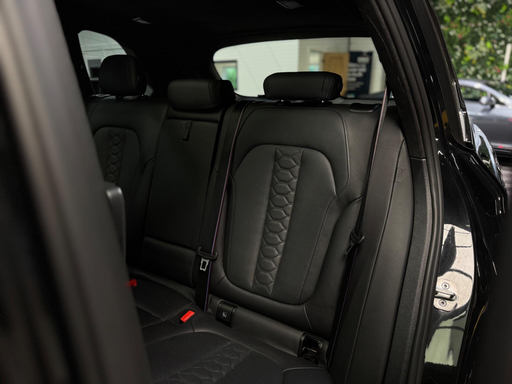 BMW X5 M view 23