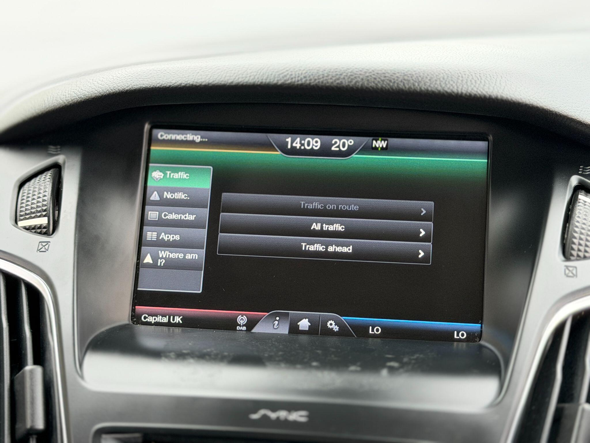 Ford Focus view 43