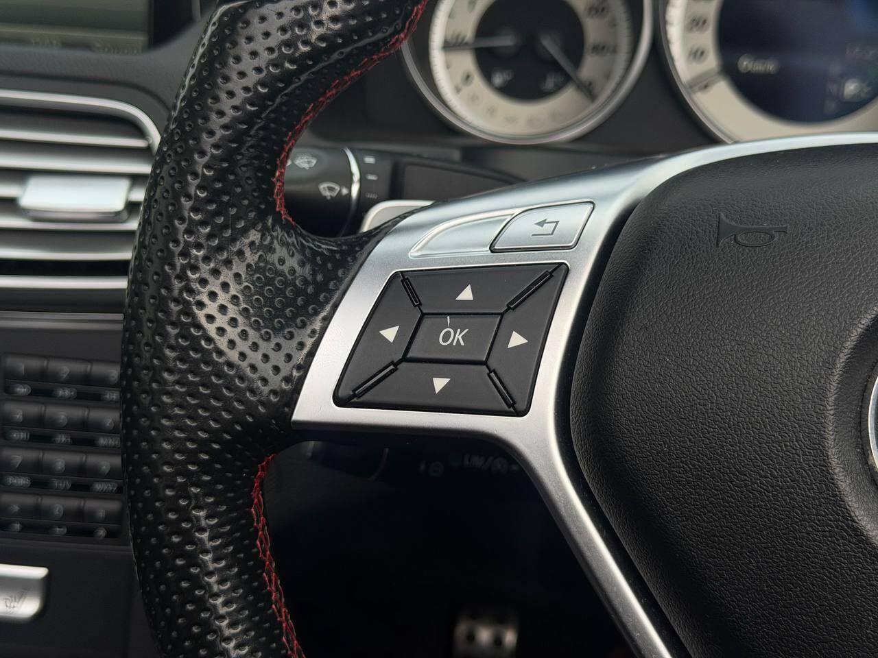 Mercedes-Benz E-Class view 18