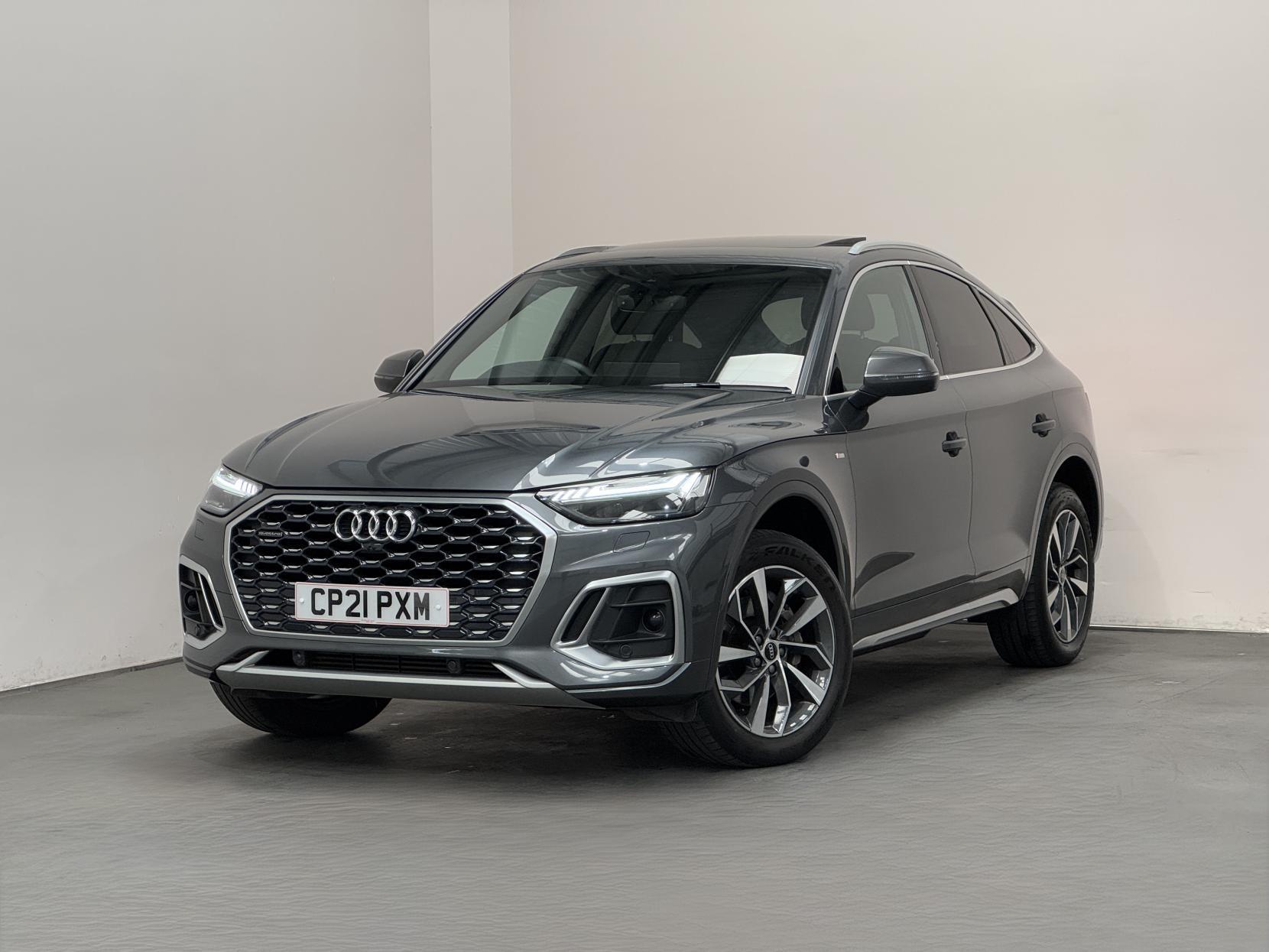 Audi Q5 view 8