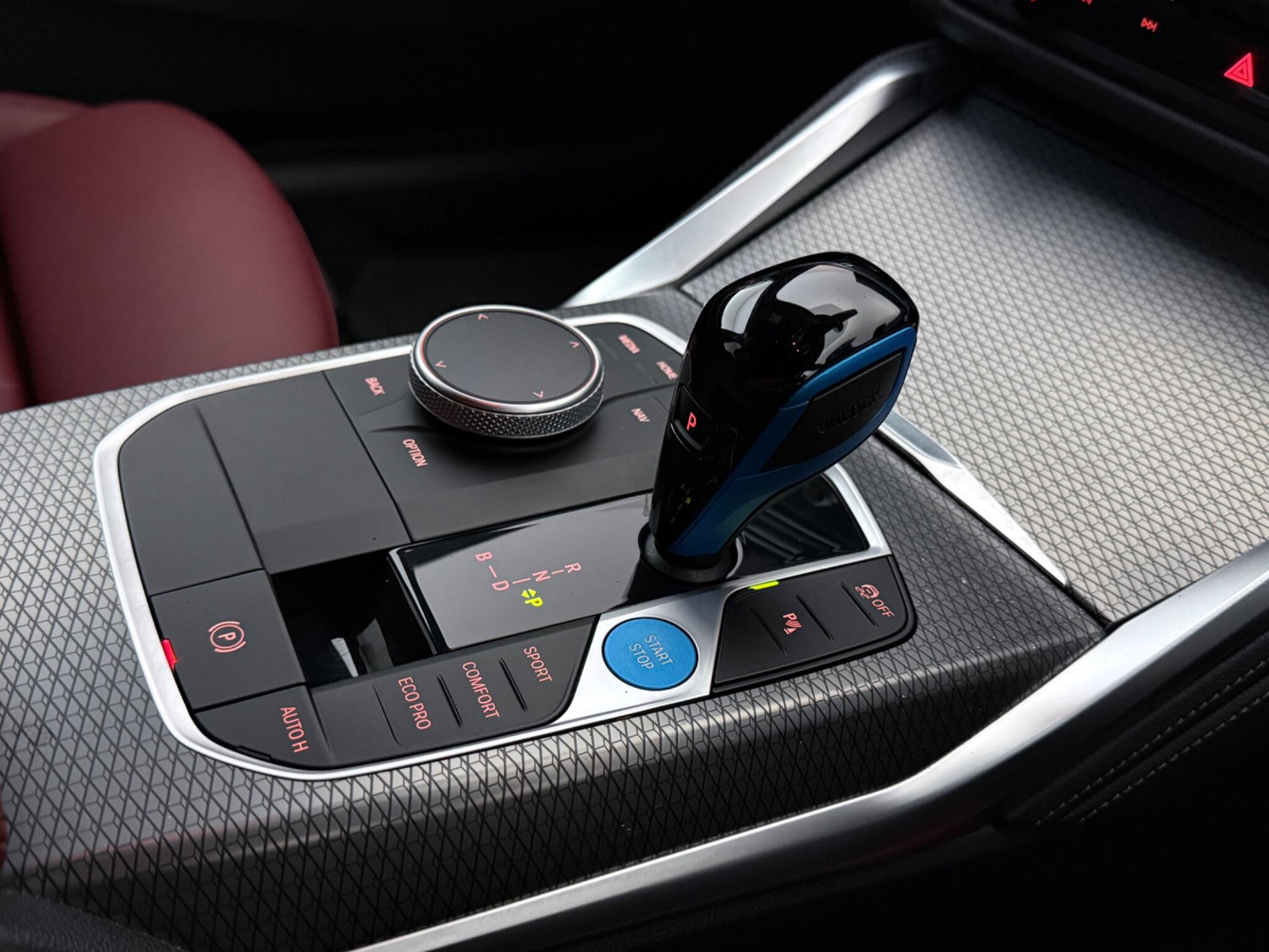 BMW I4 view 22