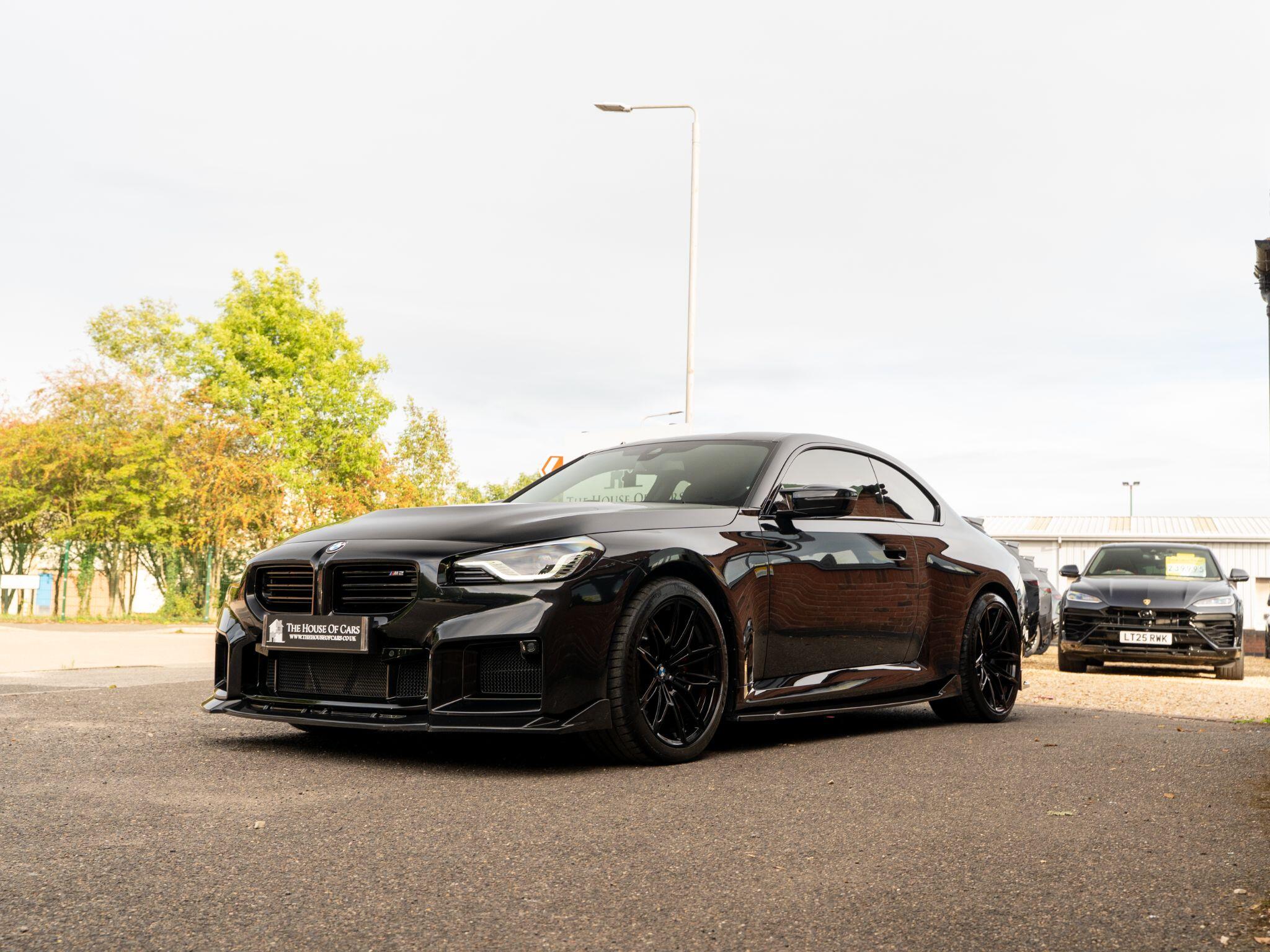 BMW M2 view 11