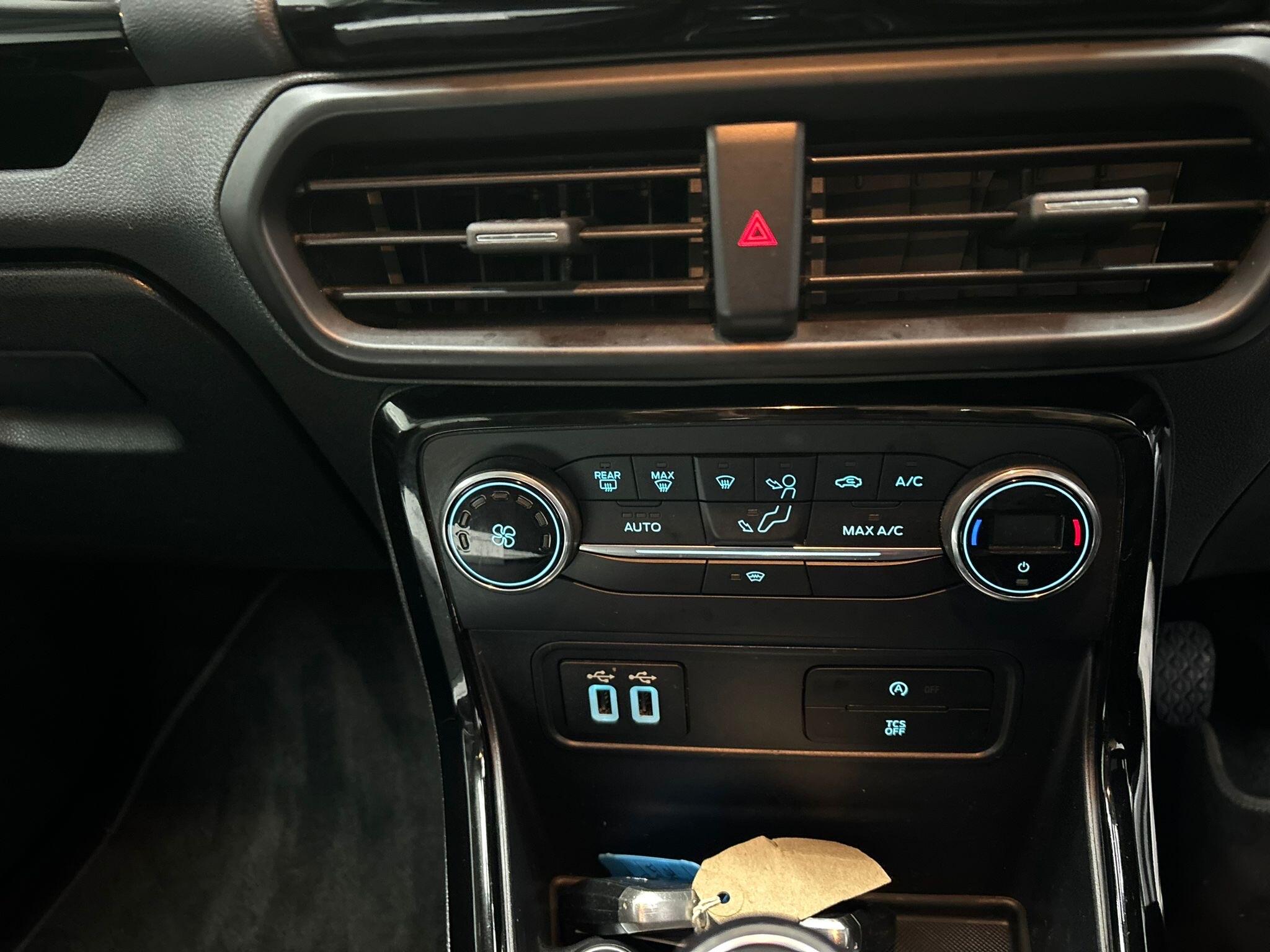 Ford Ecosport view 10
