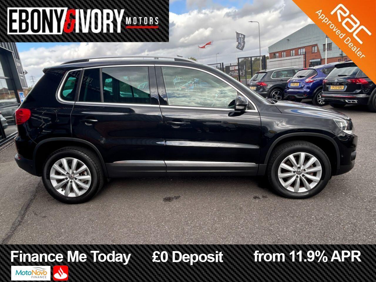 Volkswagen Tiguan view 6