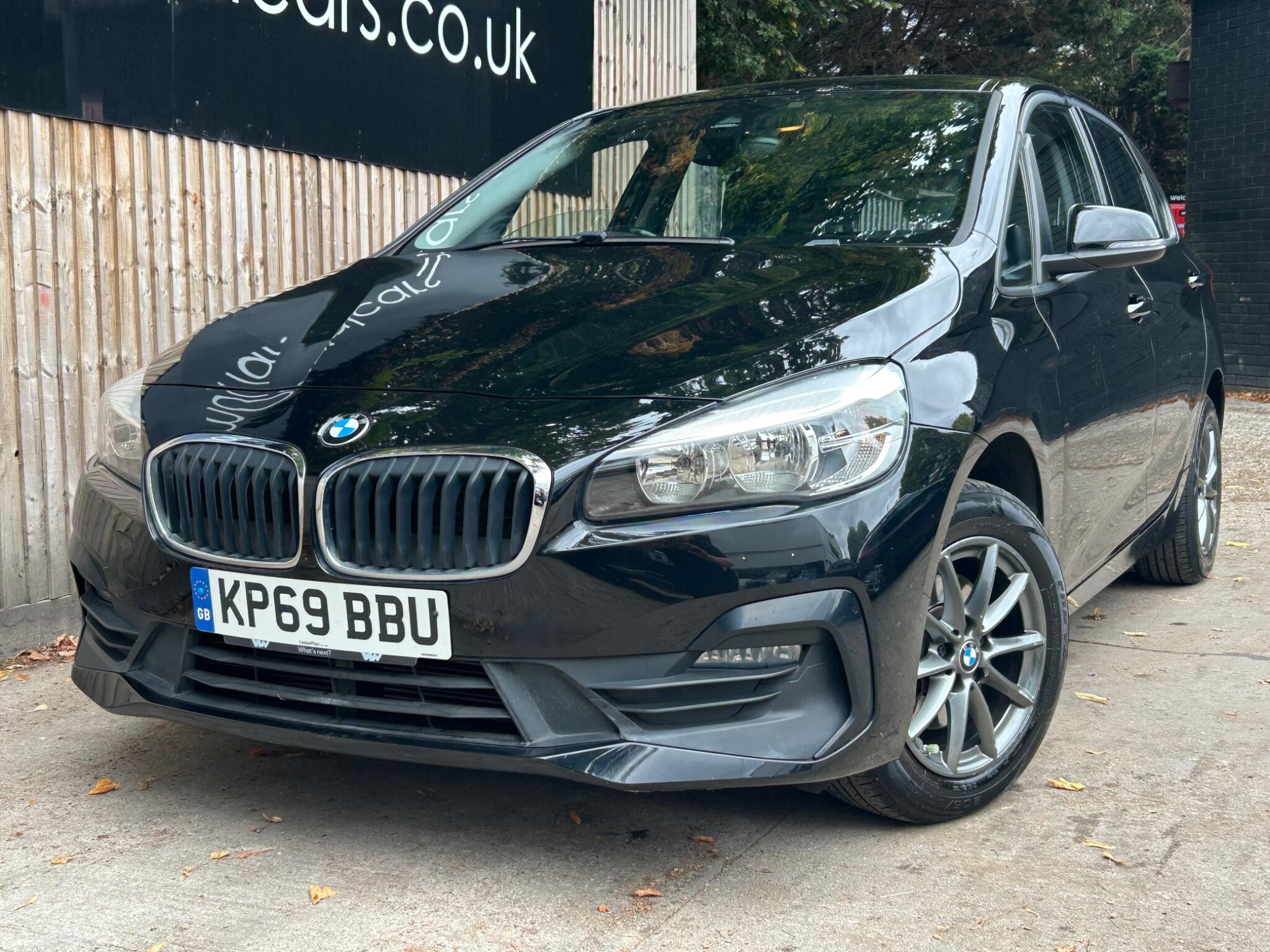 BMW 2 Series view 2