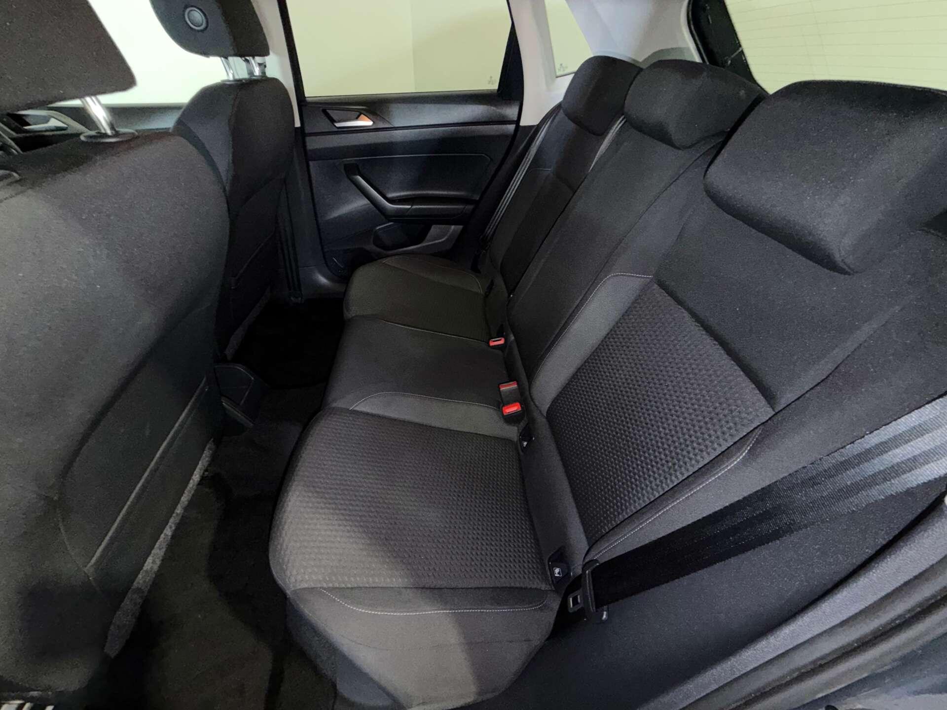 Volkswagen Polo view 45