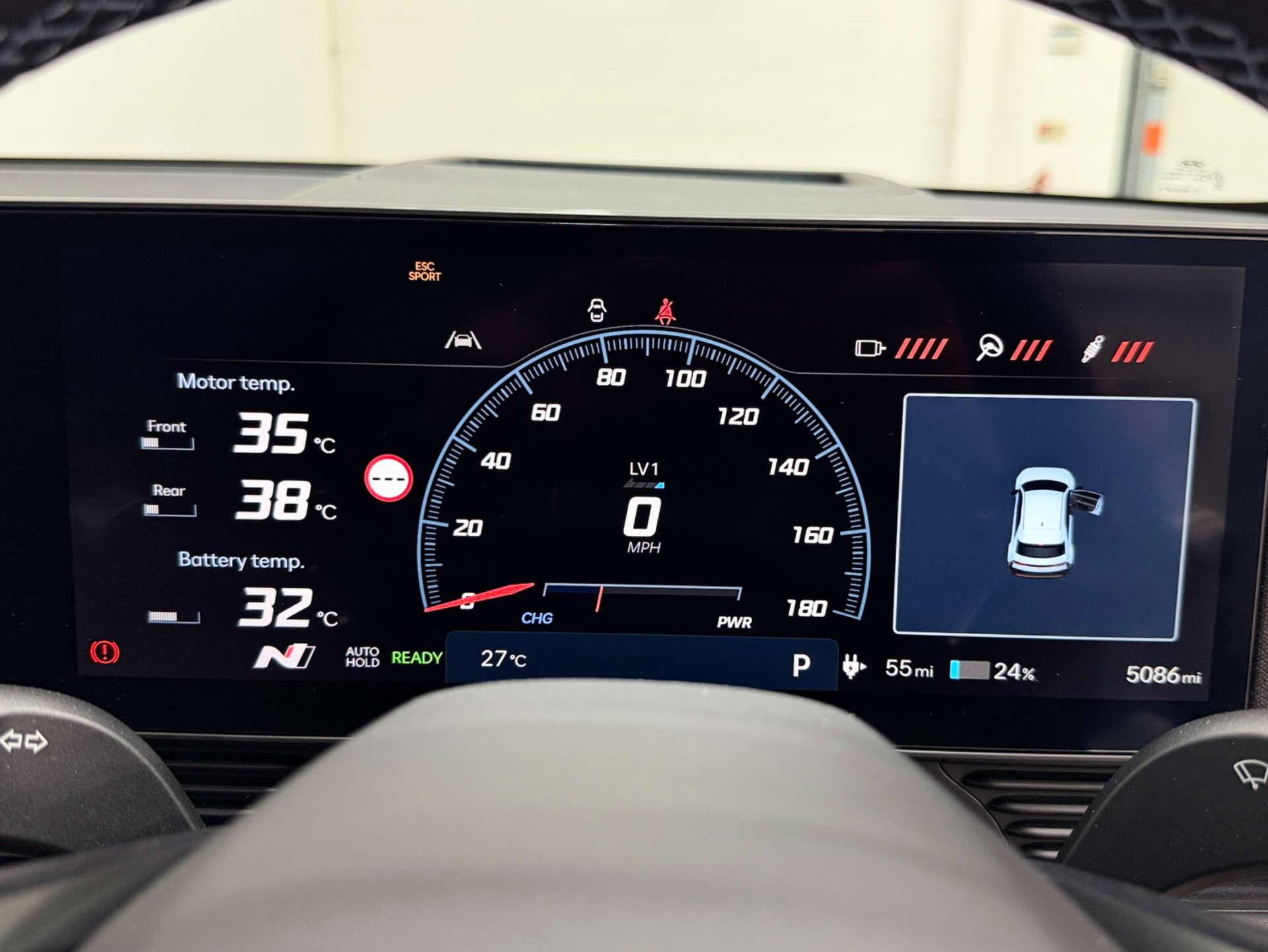Hyundai IONIQ 5 view 24