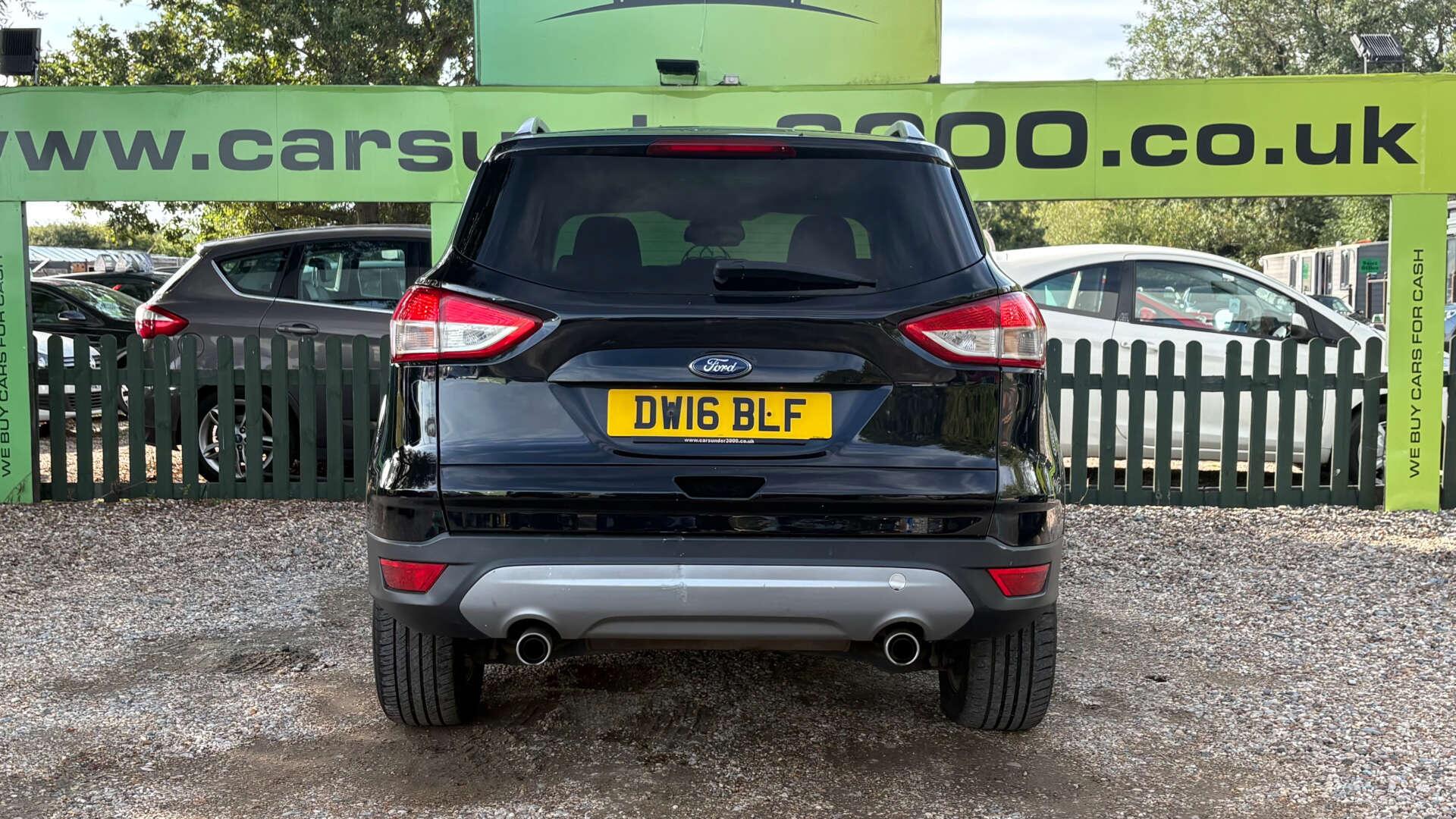 Ford Kuga view 5