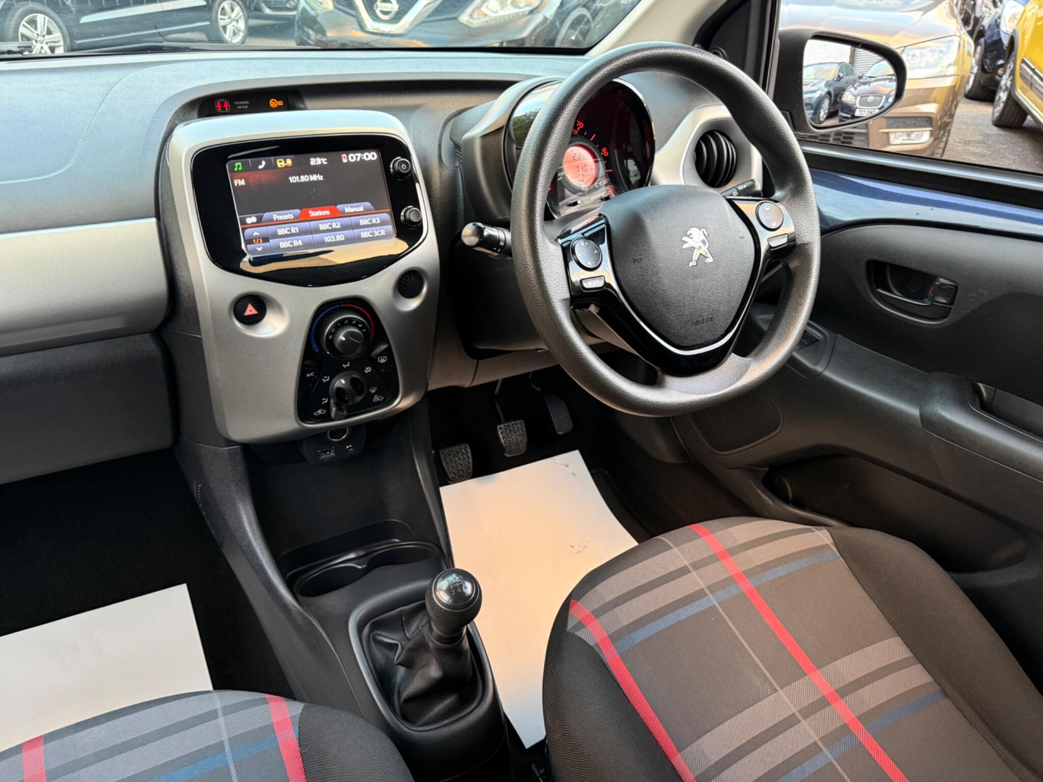 Peugeot 108 - Image 55