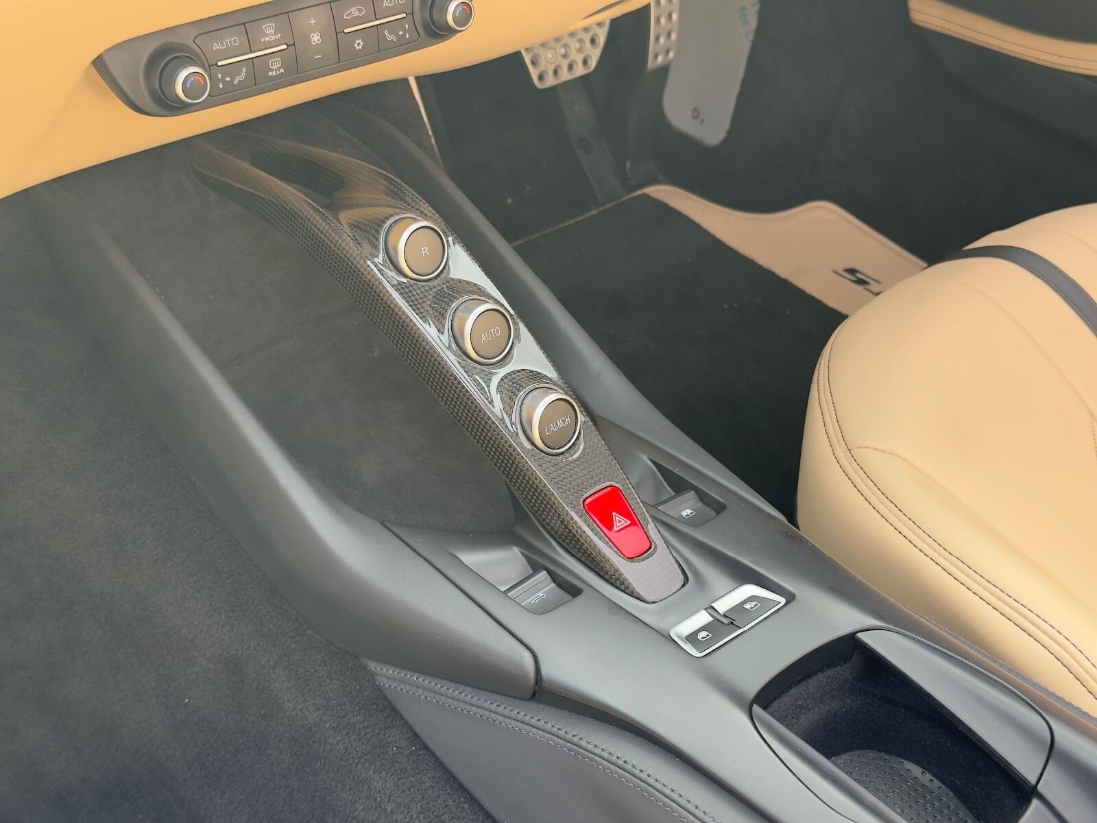Ferrari 812 GTS view 32