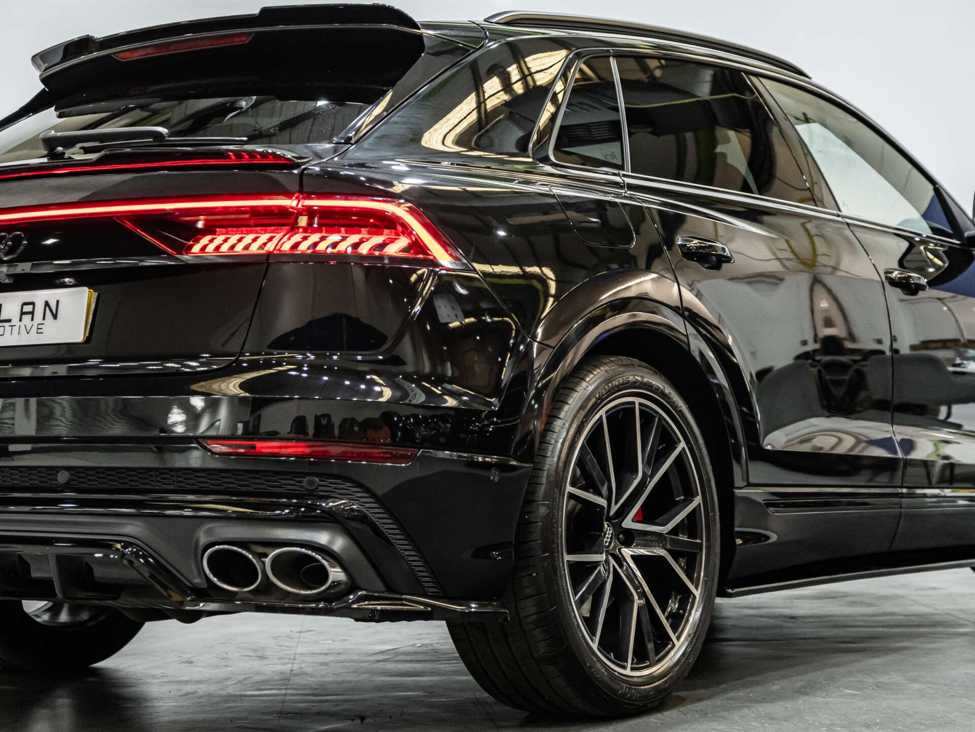Audi SQ8 view 76