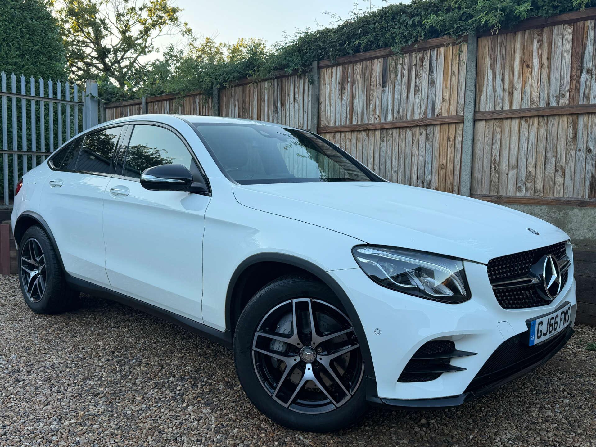 Mercedes-Benz GLC view 9