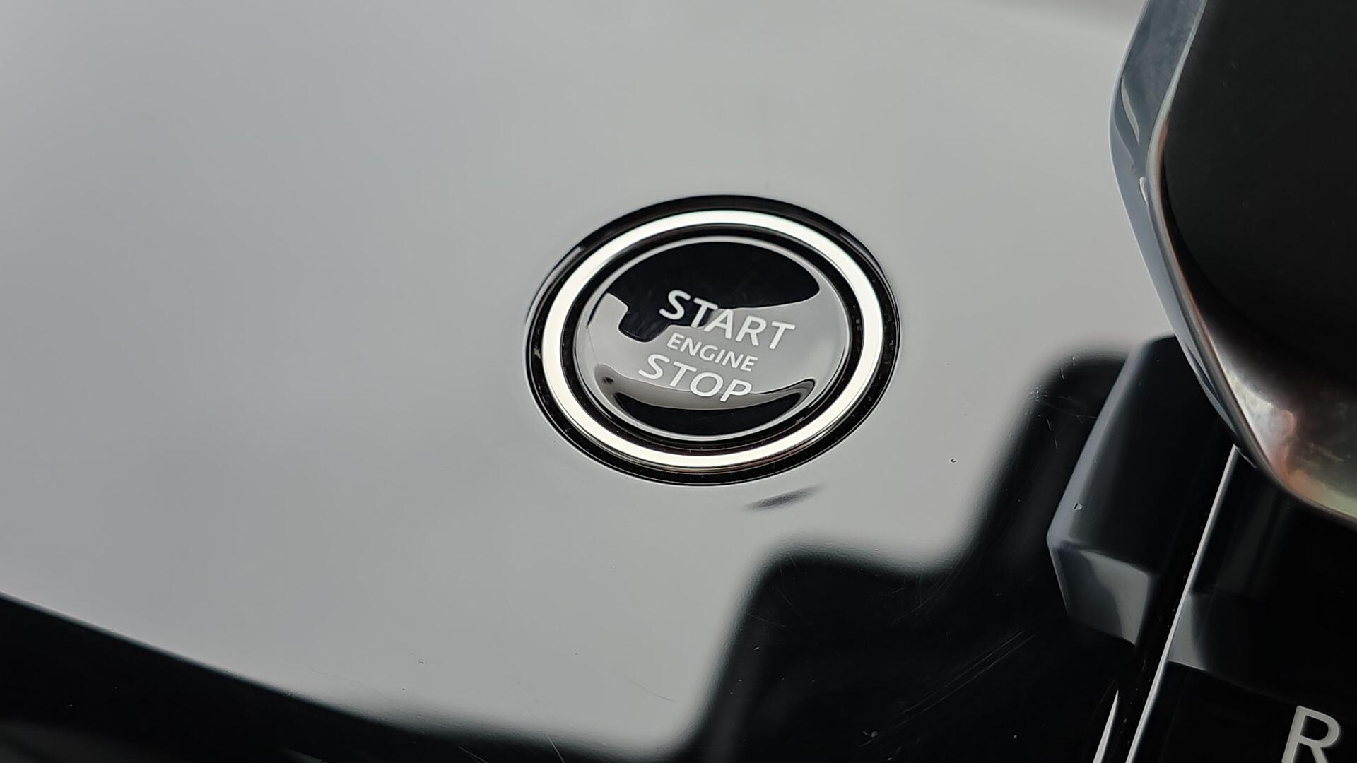 Land Rover Range Rover Sport view 27