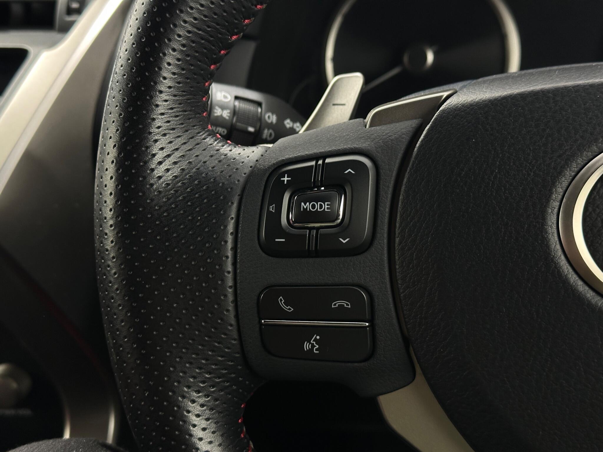 Lexus NX view 15