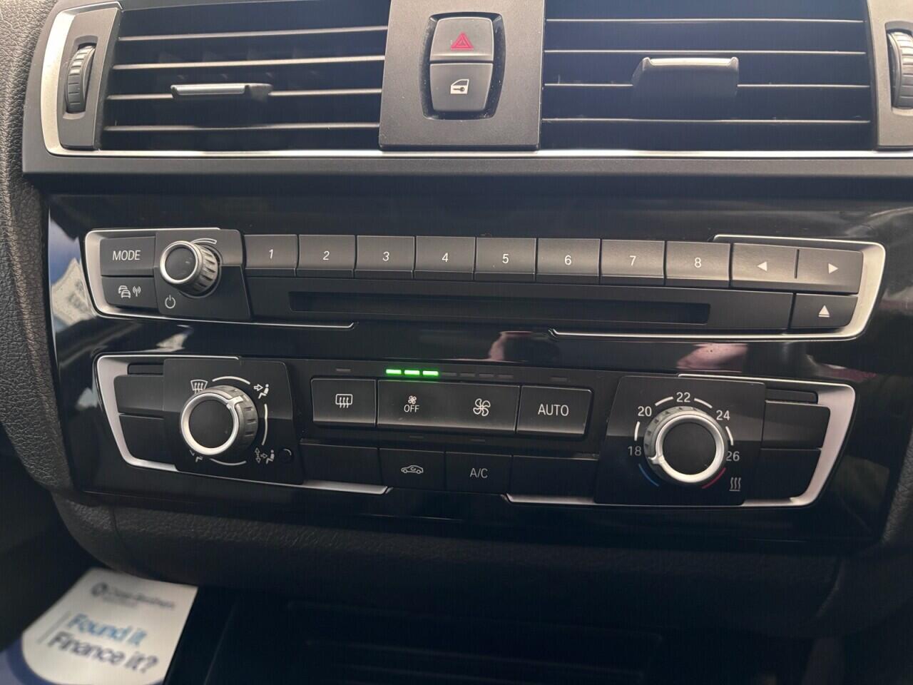 BMW 1 Series view 33