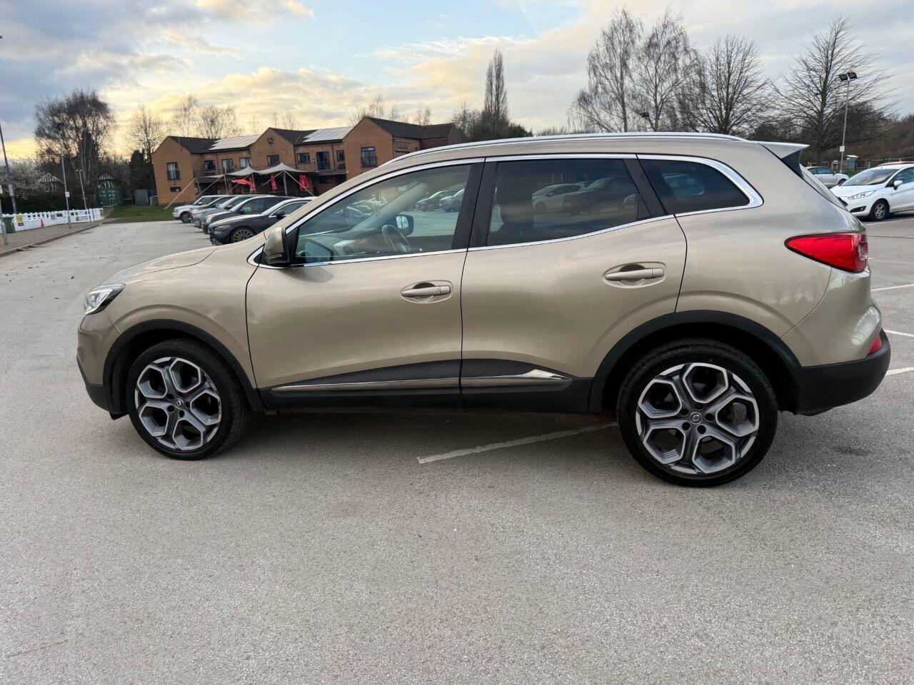 Renault Kadjar view 45