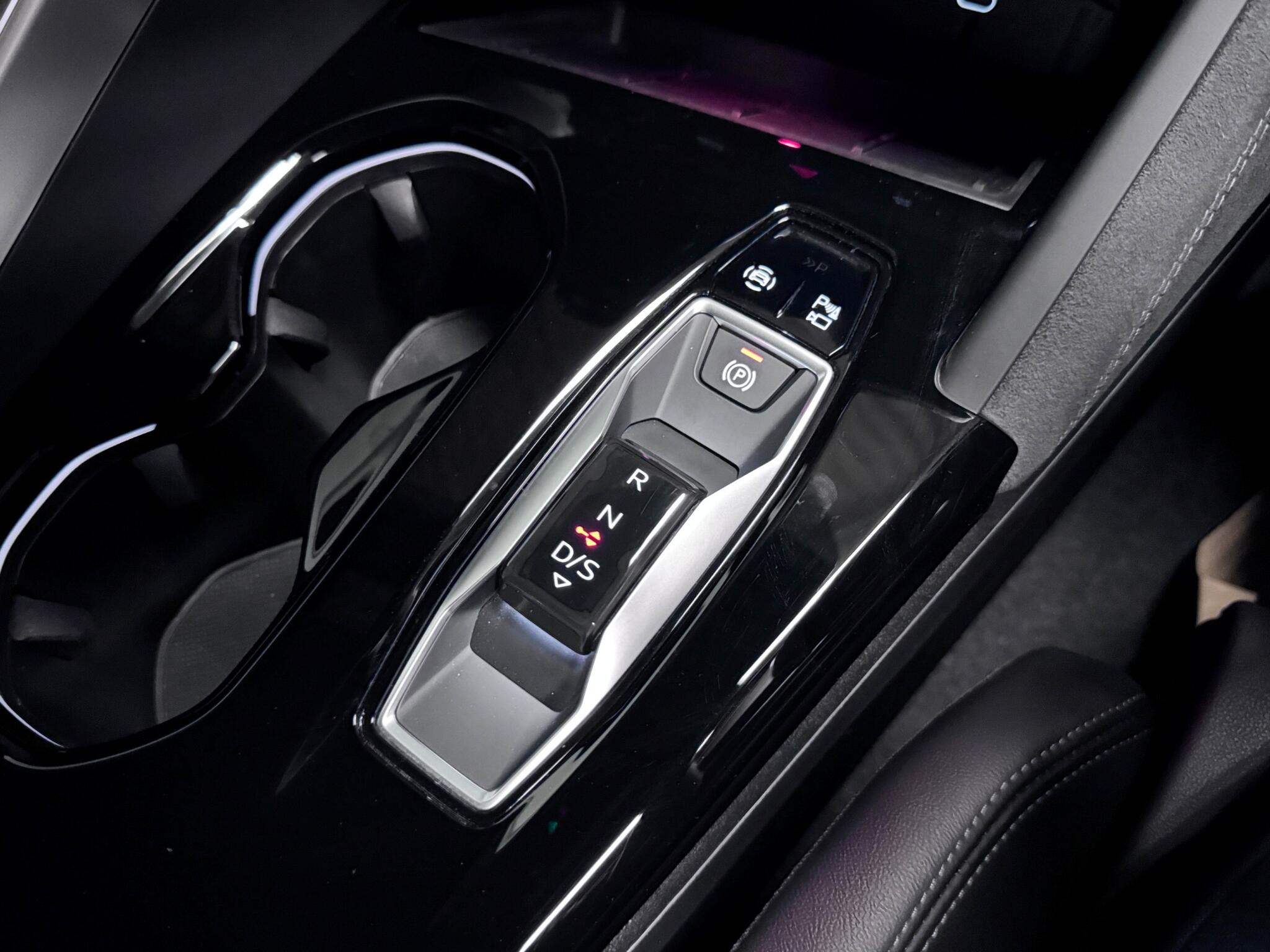 Audi Q5 view 44