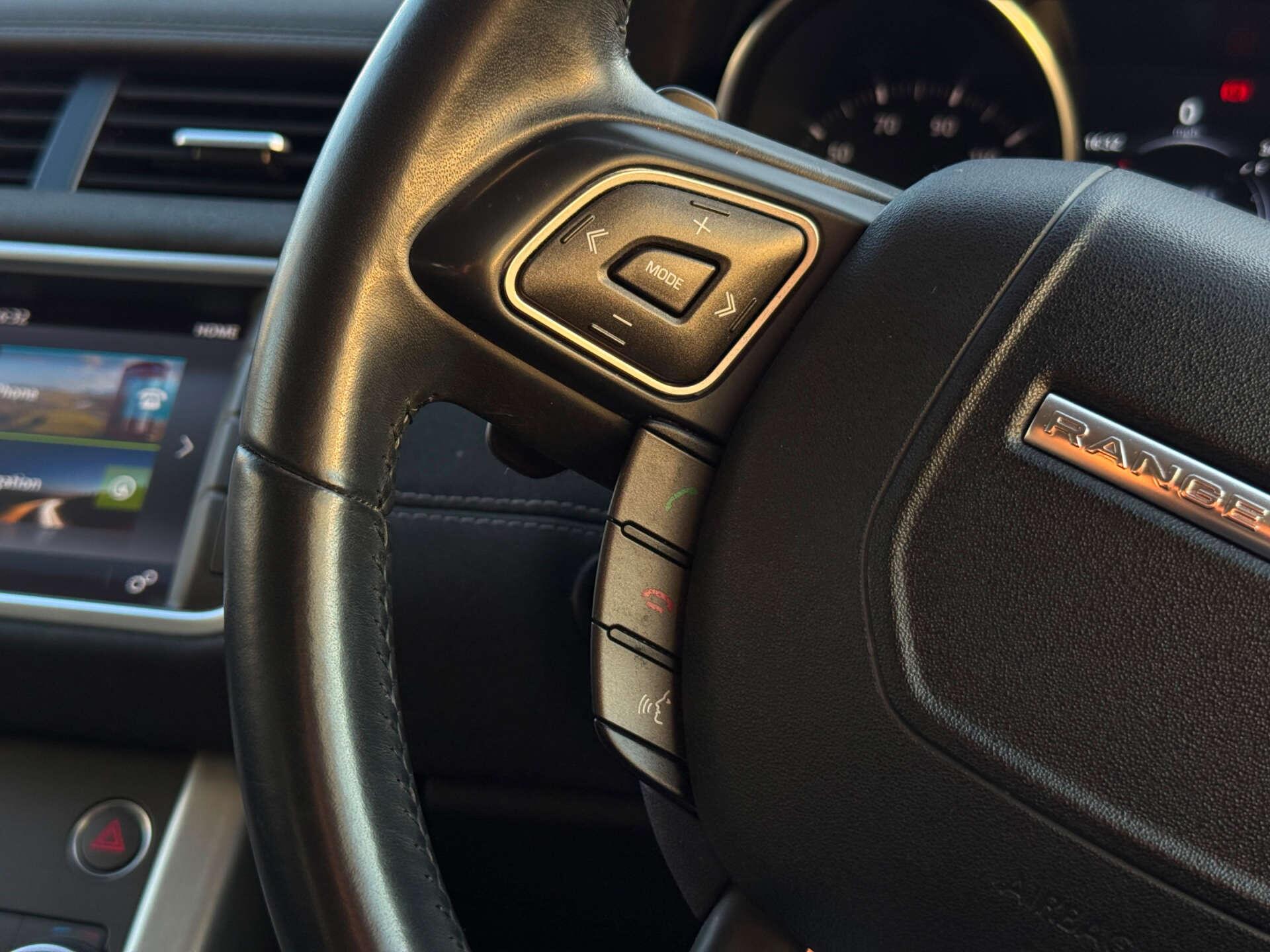 Land Rover Range Rover Evoque view 57