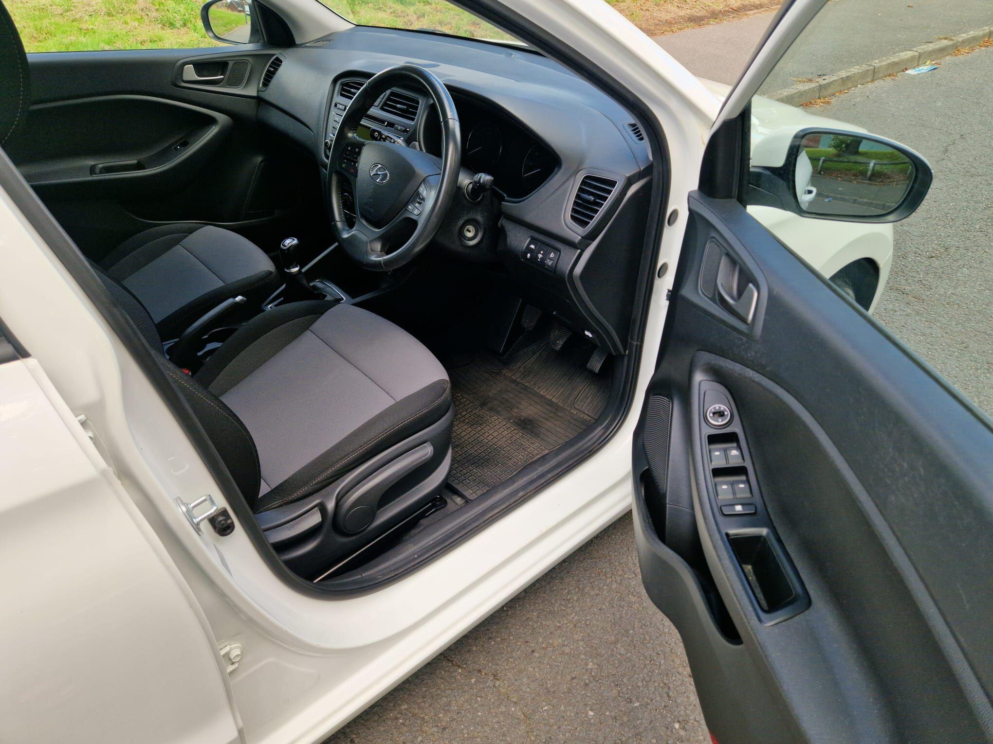 Hyundai I20 view 19