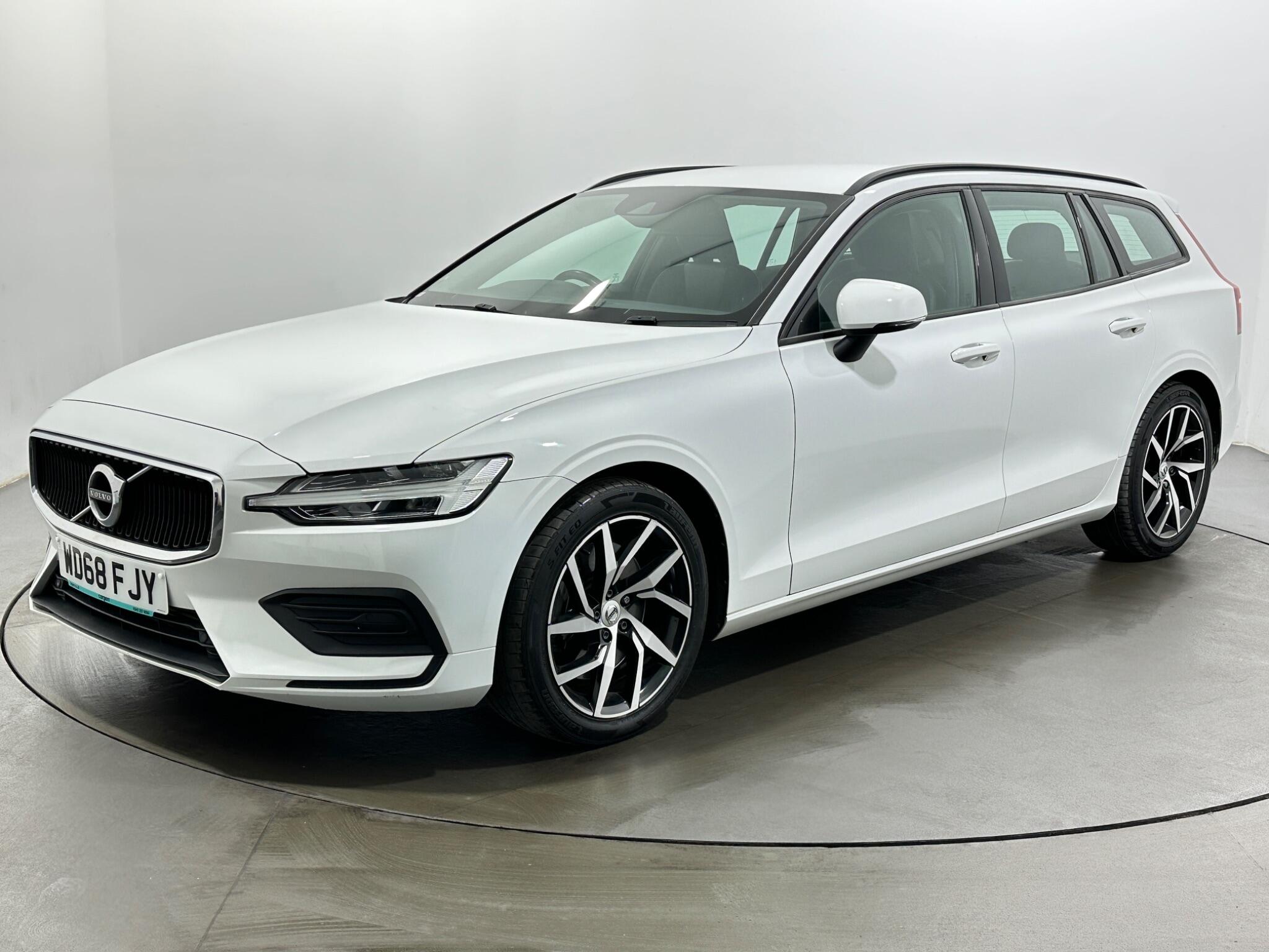 Volvo V60 view 4