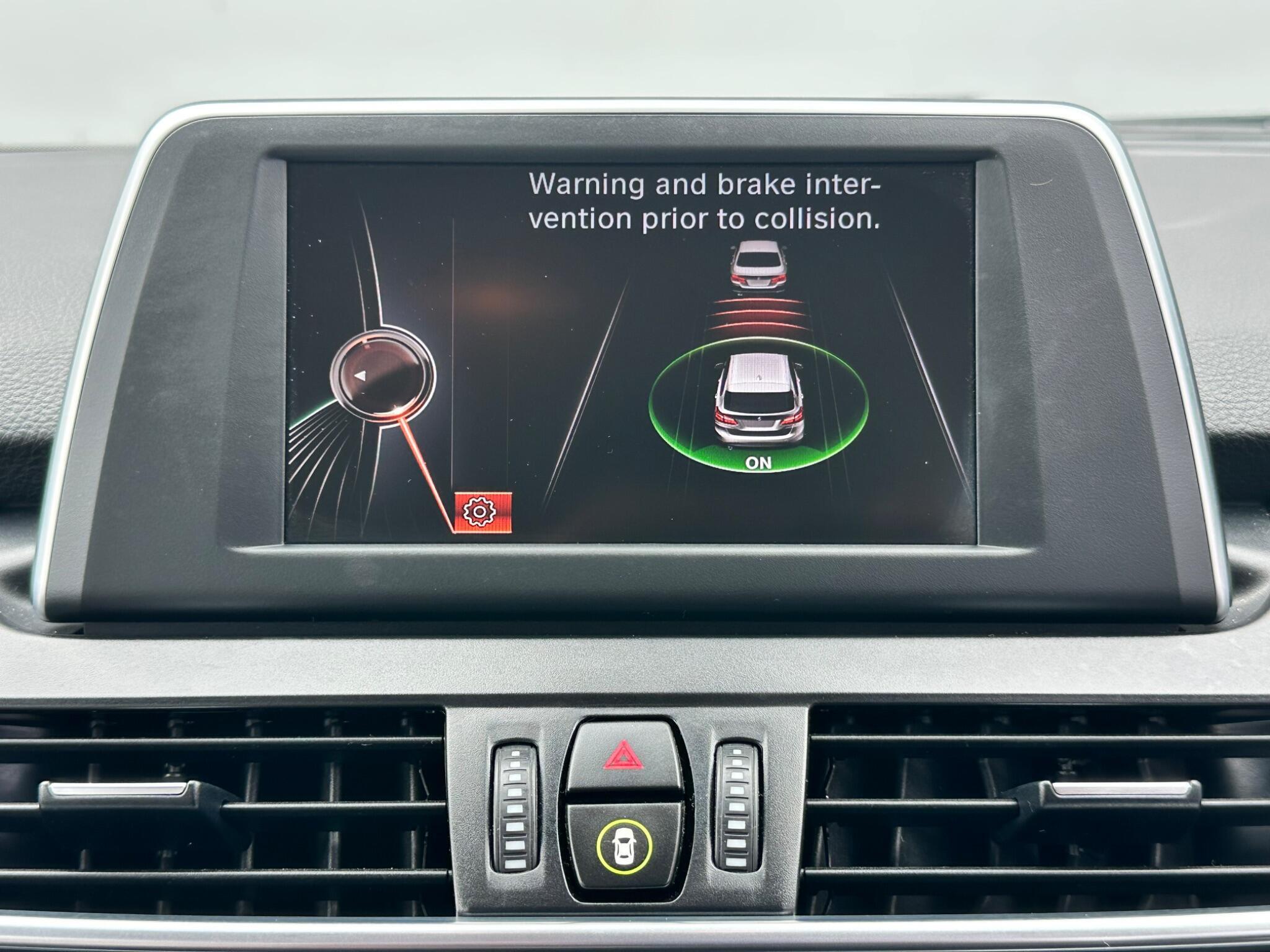 BMW 2 Series view 22