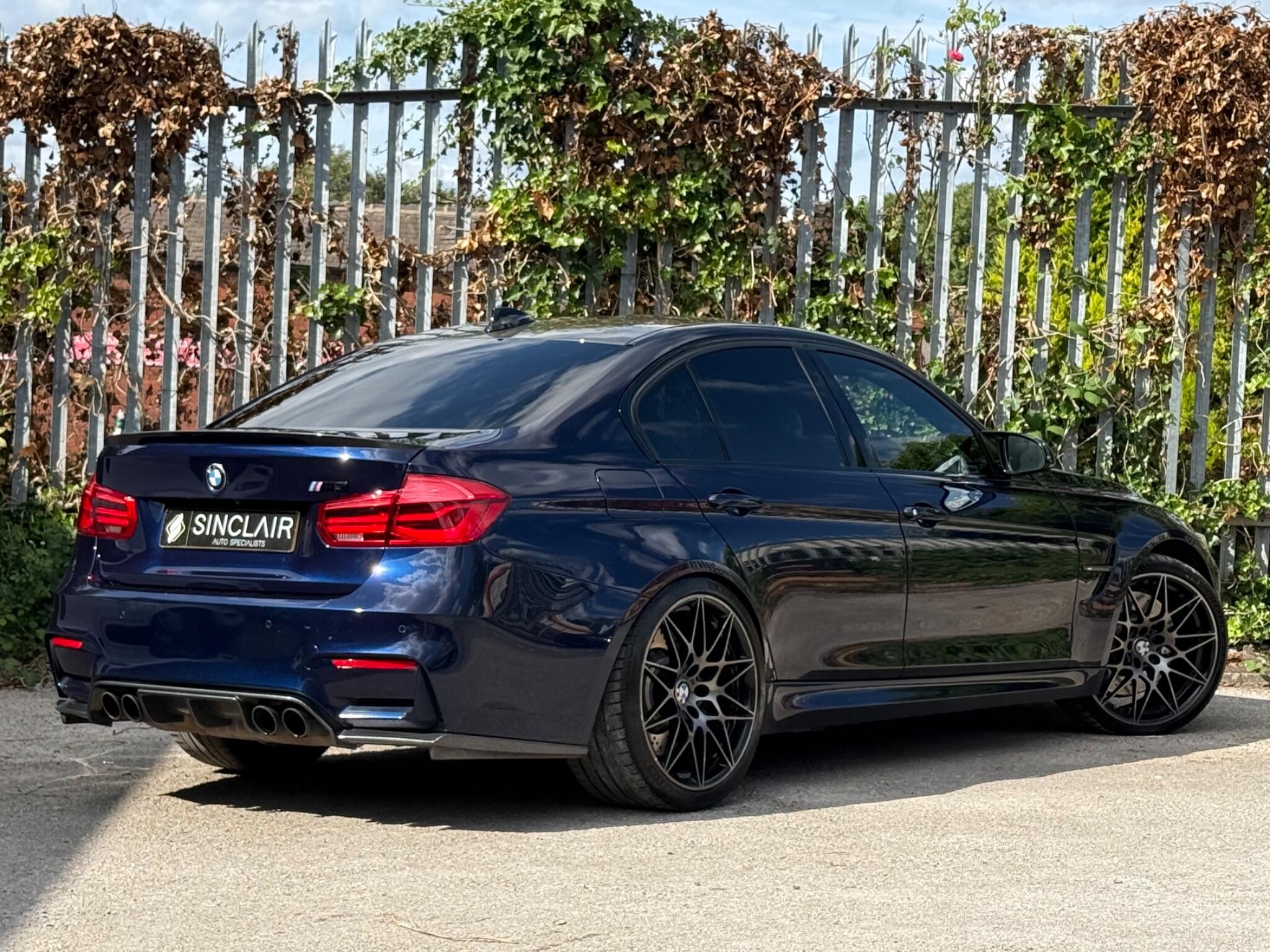BMW M3 view 8