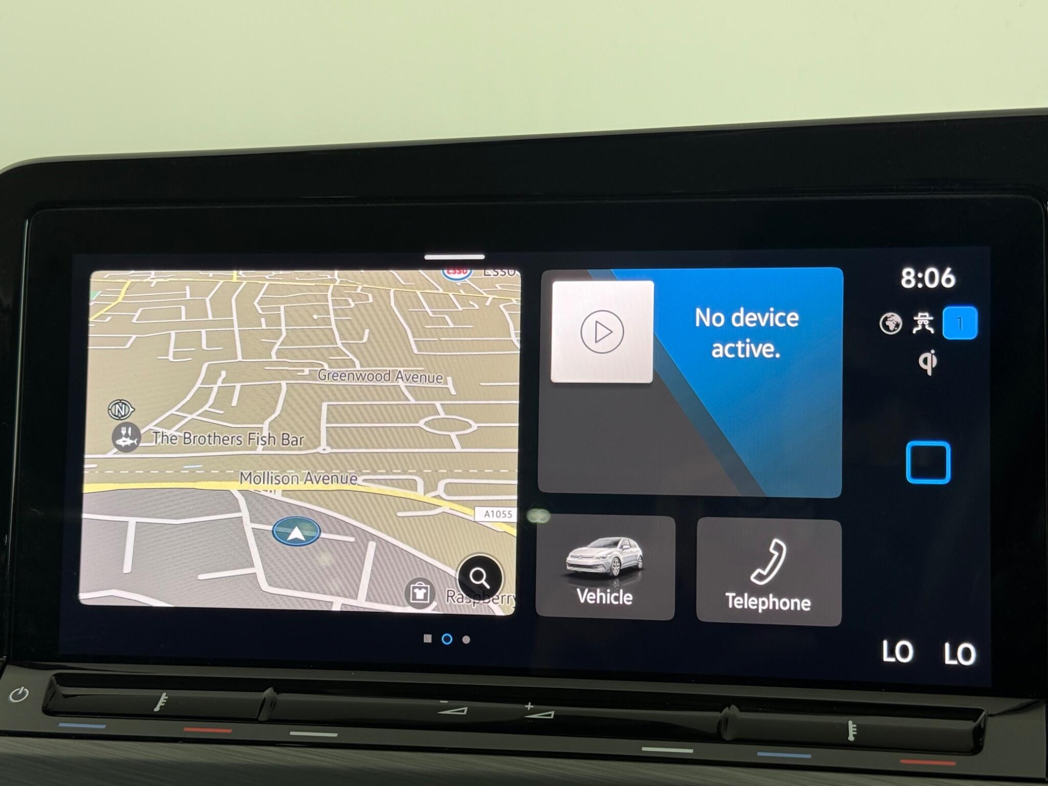 Volkswagen Golf view 21