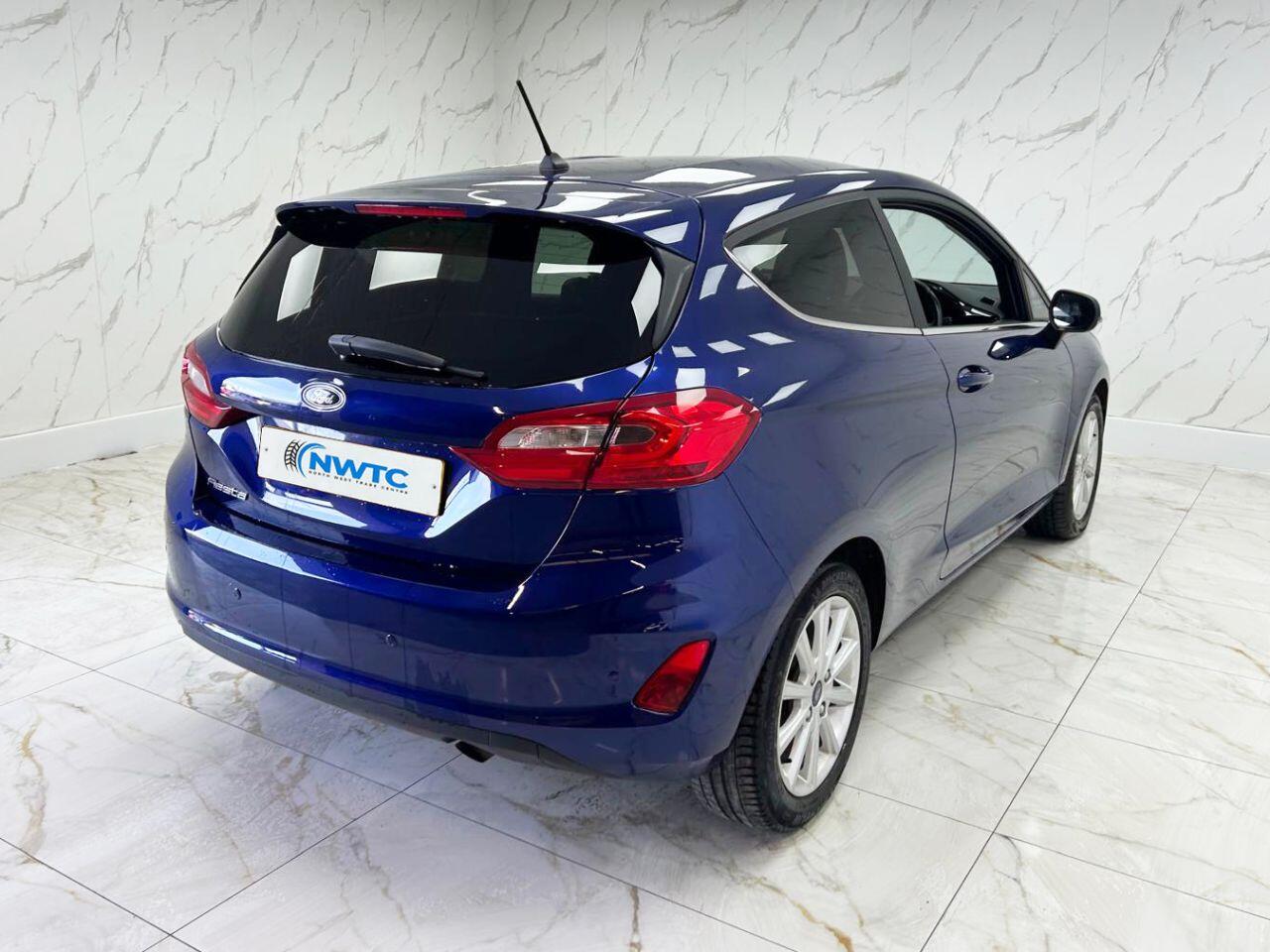 Ford Fiesta view 11