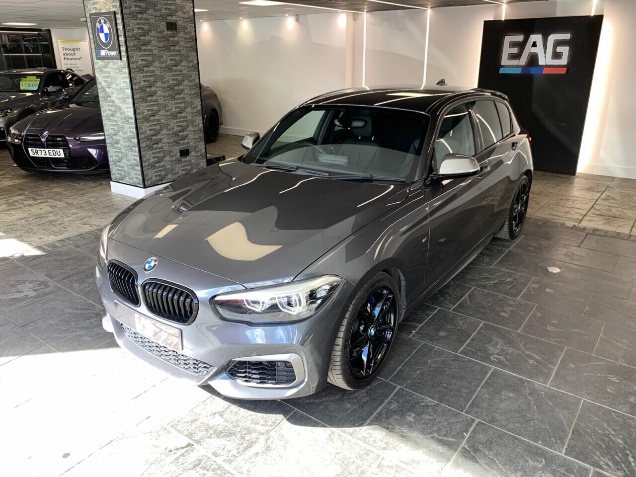 BMW 1 Series view 11
