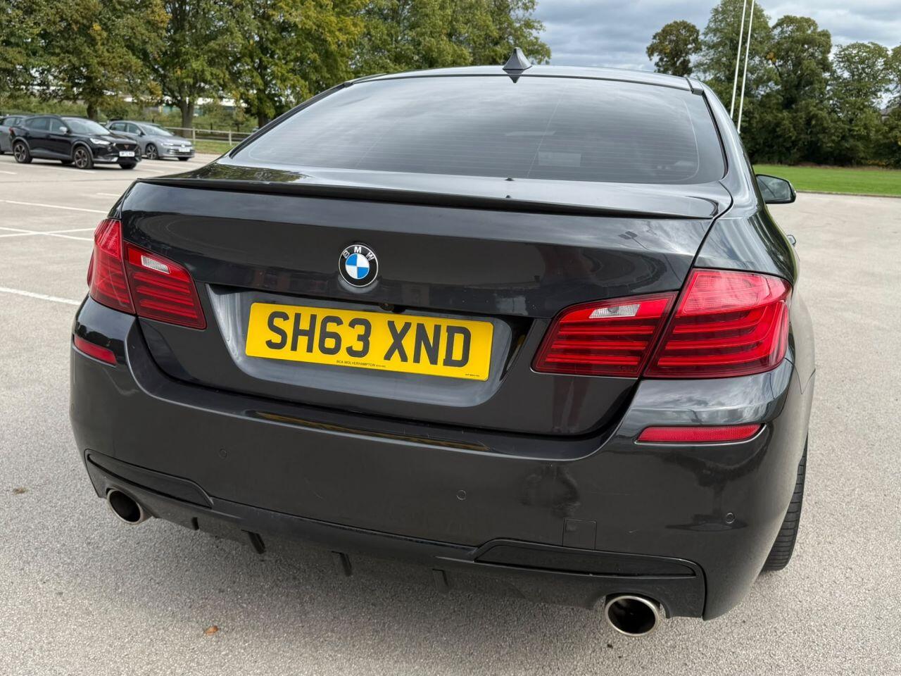 BMW 5 Series view 28