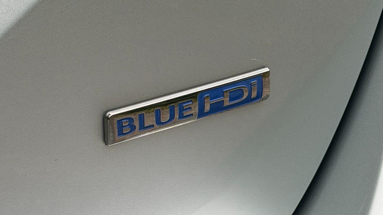 Peugeot 308 view 41