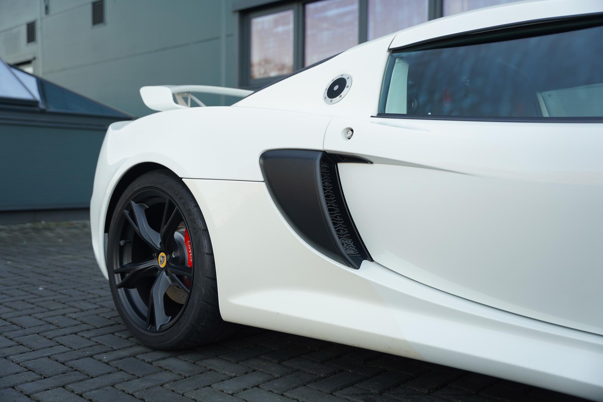 Lotus Exige view 45