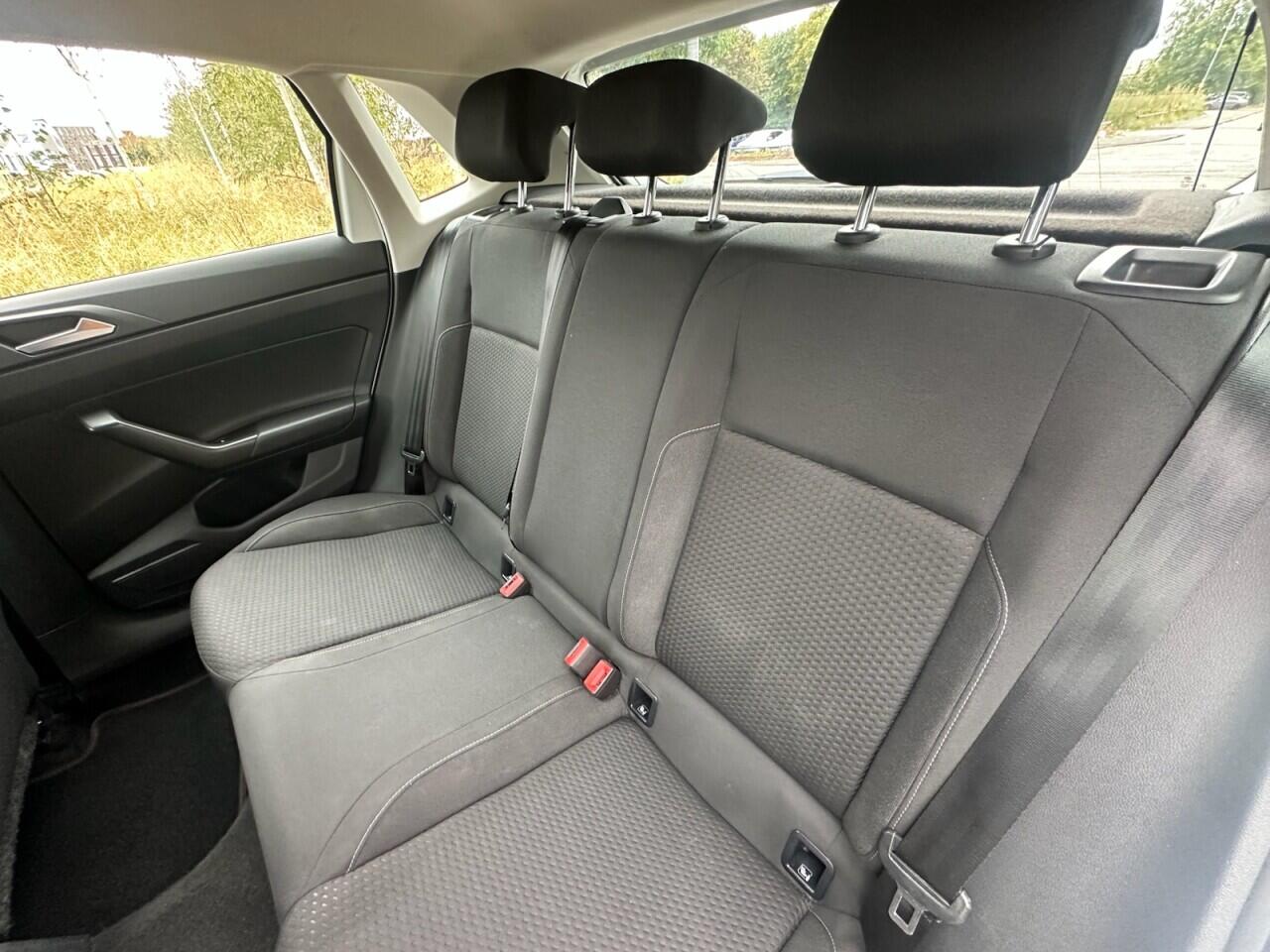 Volkswagen Polo view 33