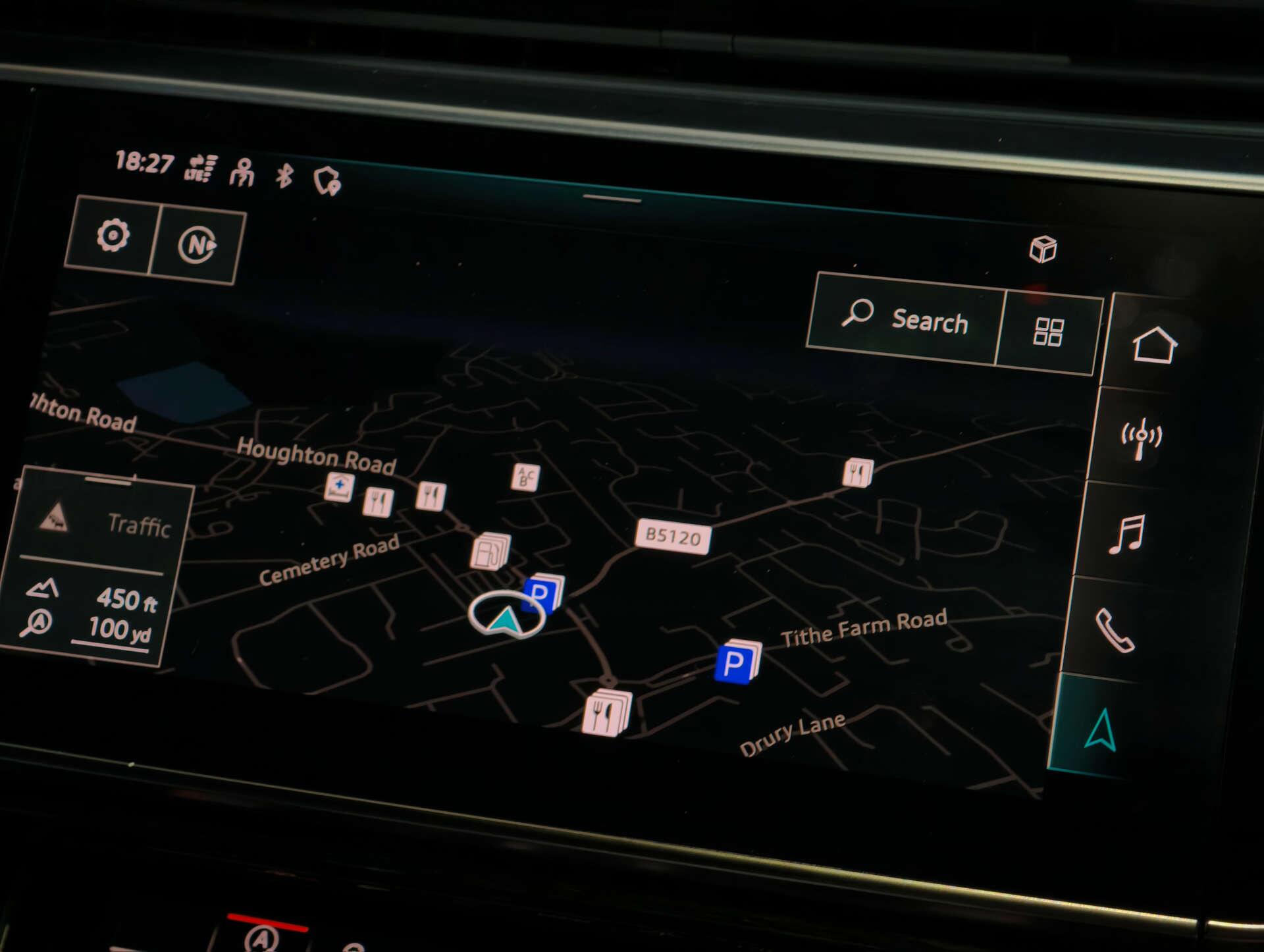 Audi SQ7 view 56