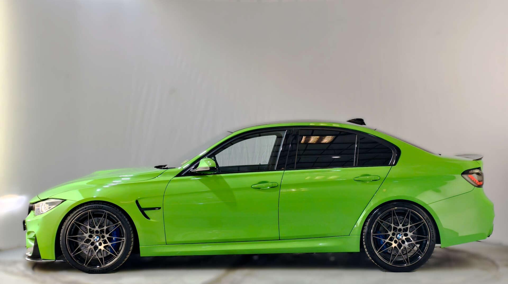 BMW M3 view 11