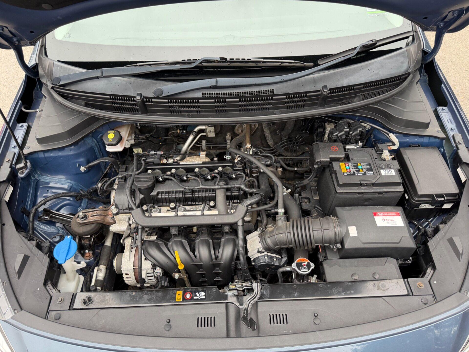 Kia Rio view 45