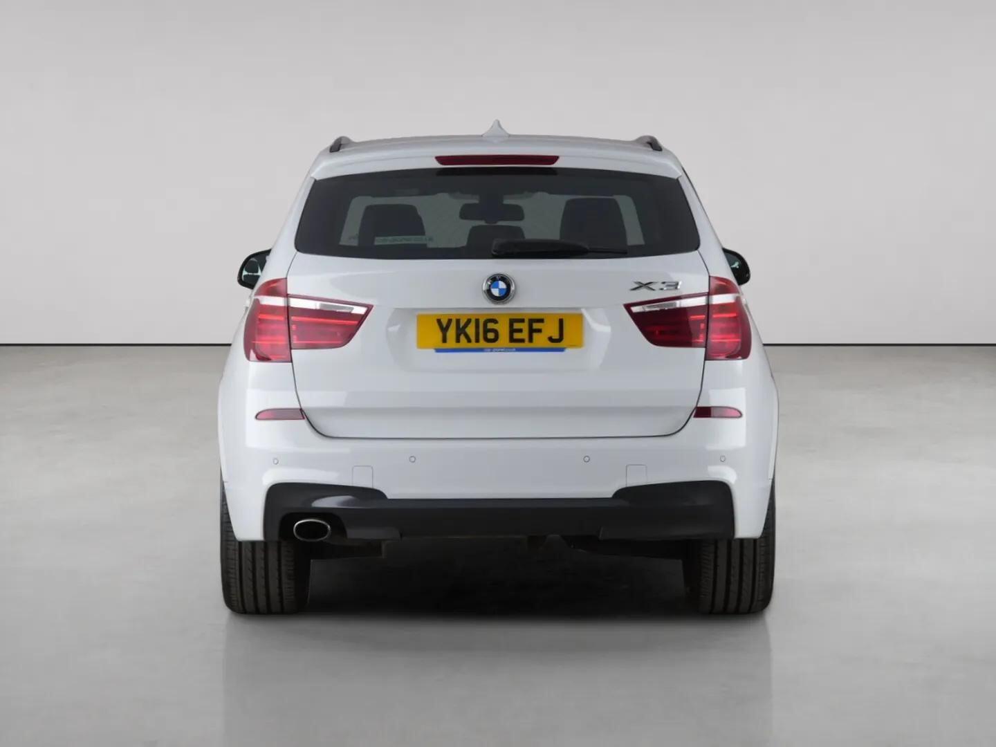 BMW X3 view 7