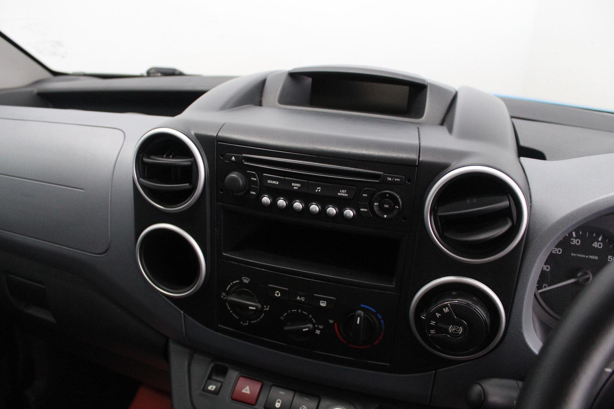 Citroen Berlingo view 37