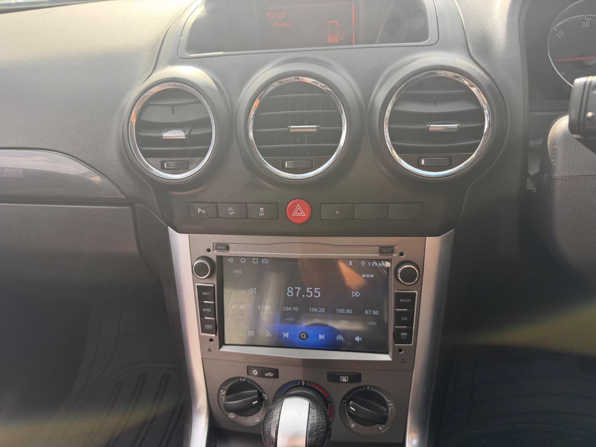 Vauxhall Antara view 50