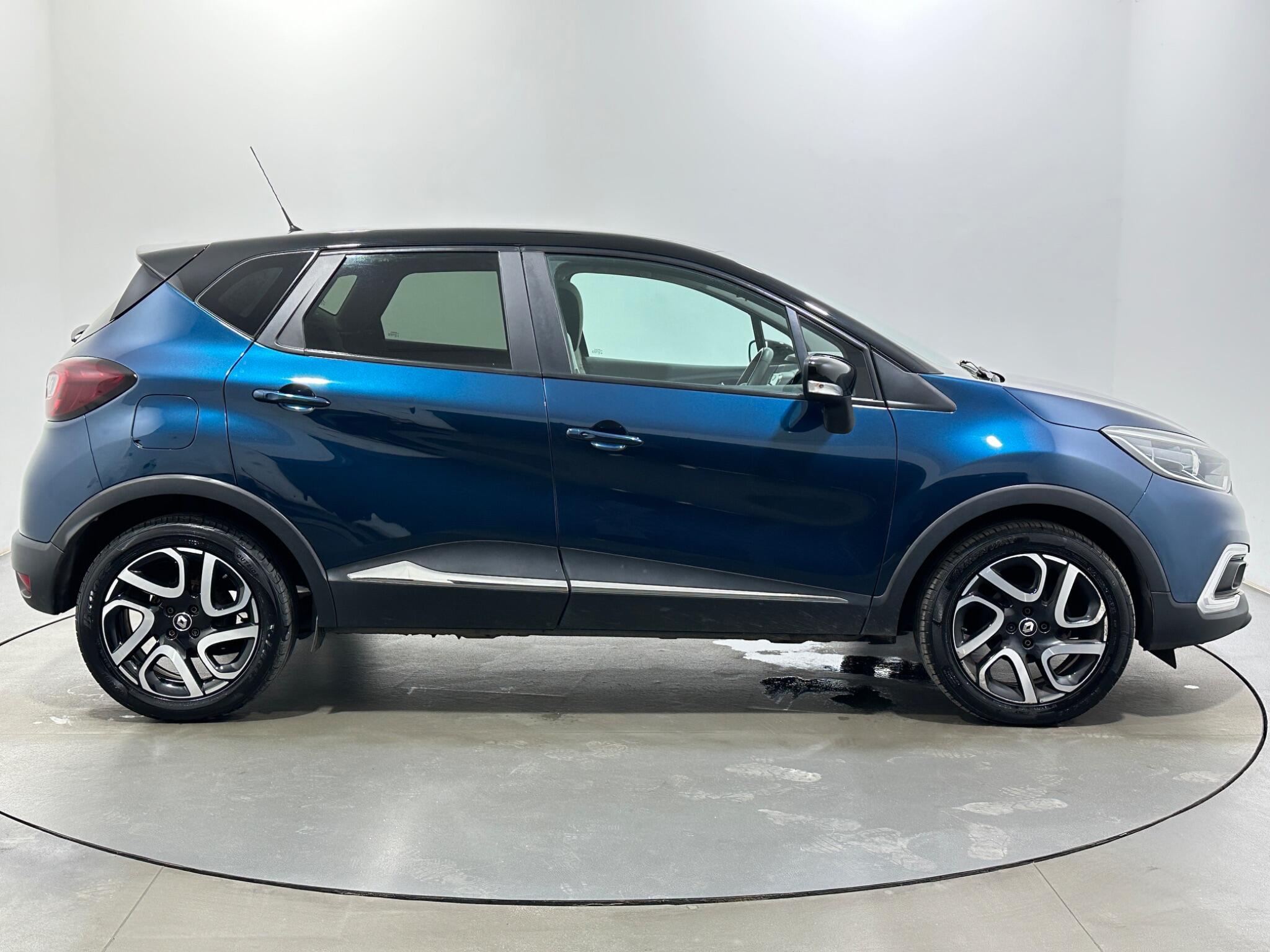 Renault Captur view 9
