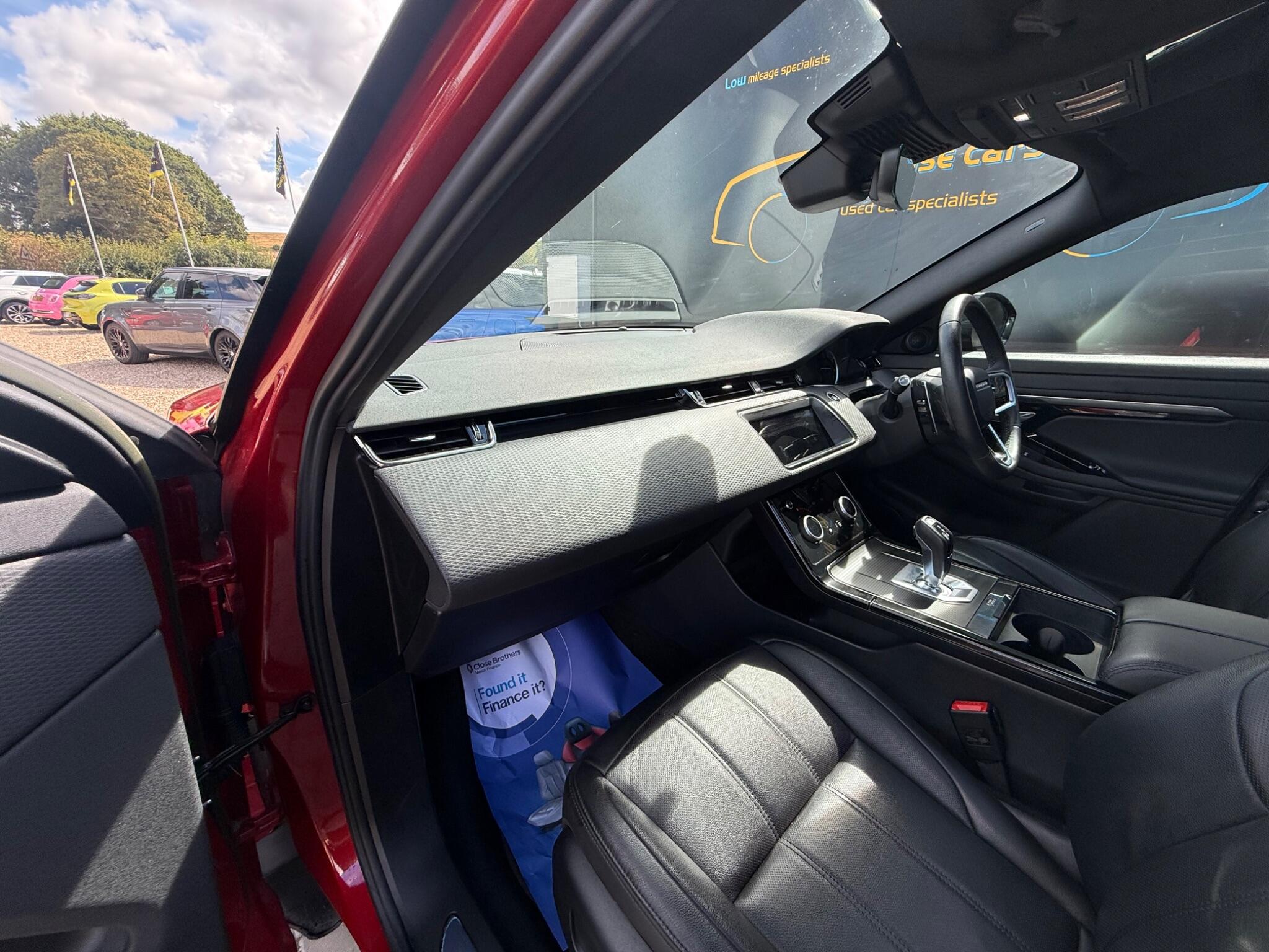 Land Rover Range Rover Evoque view 18