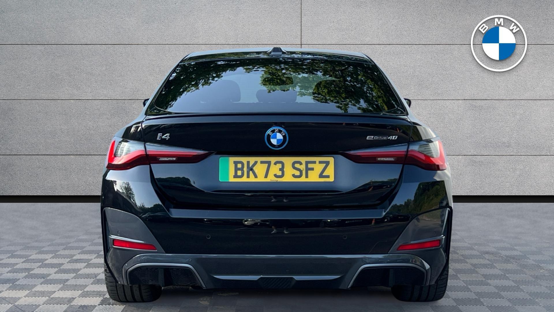 BMW I4 view 15