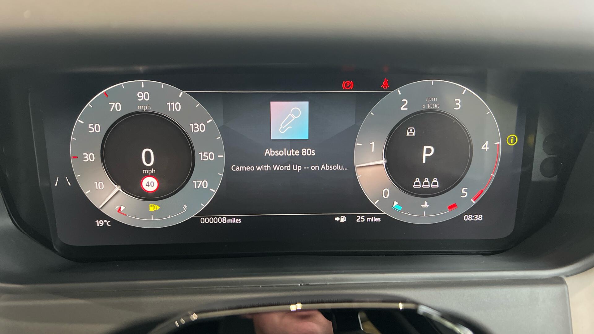 Land Rover Range Rover Velar view 13