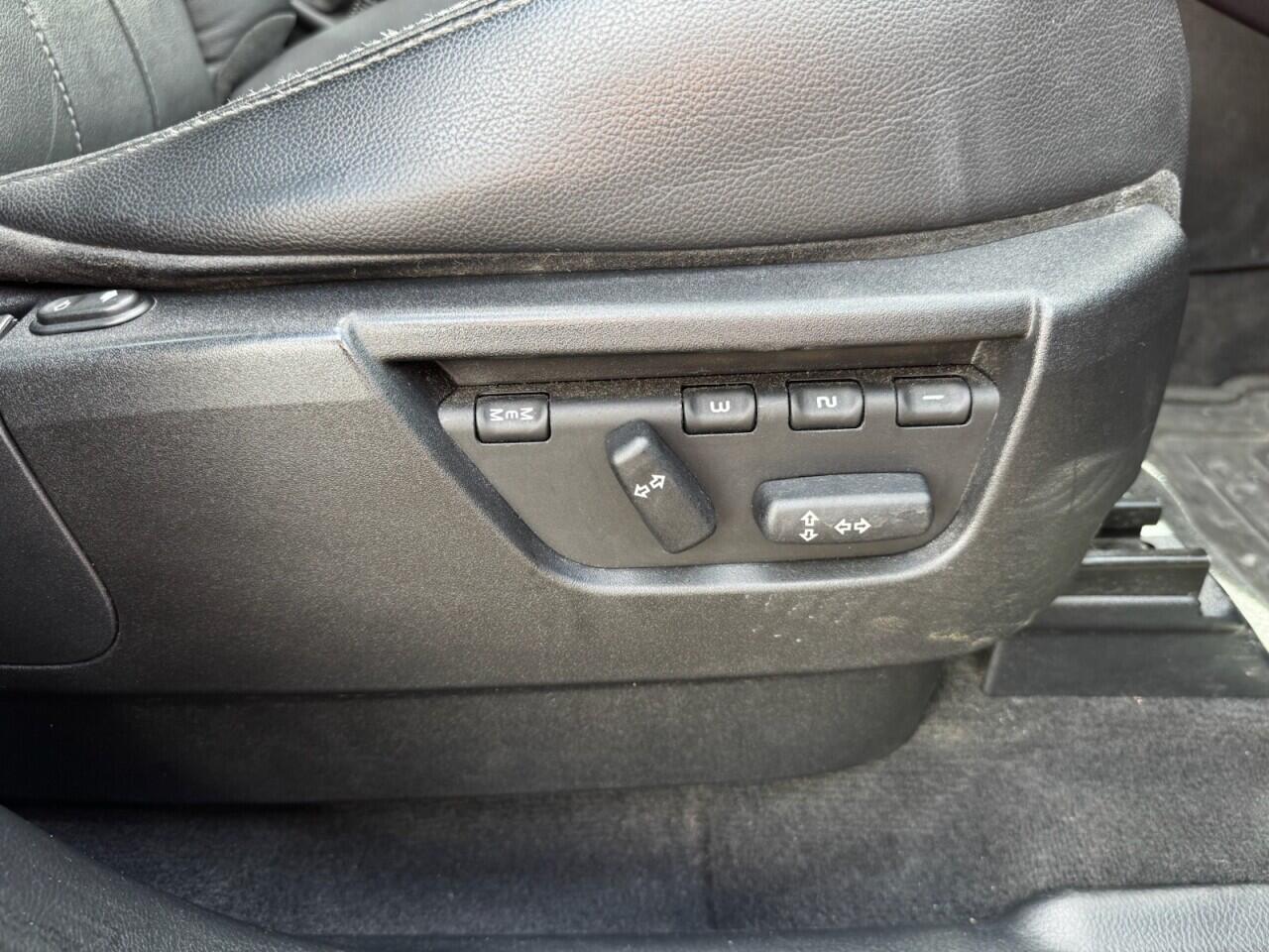 Land Rover Freelander view 30
