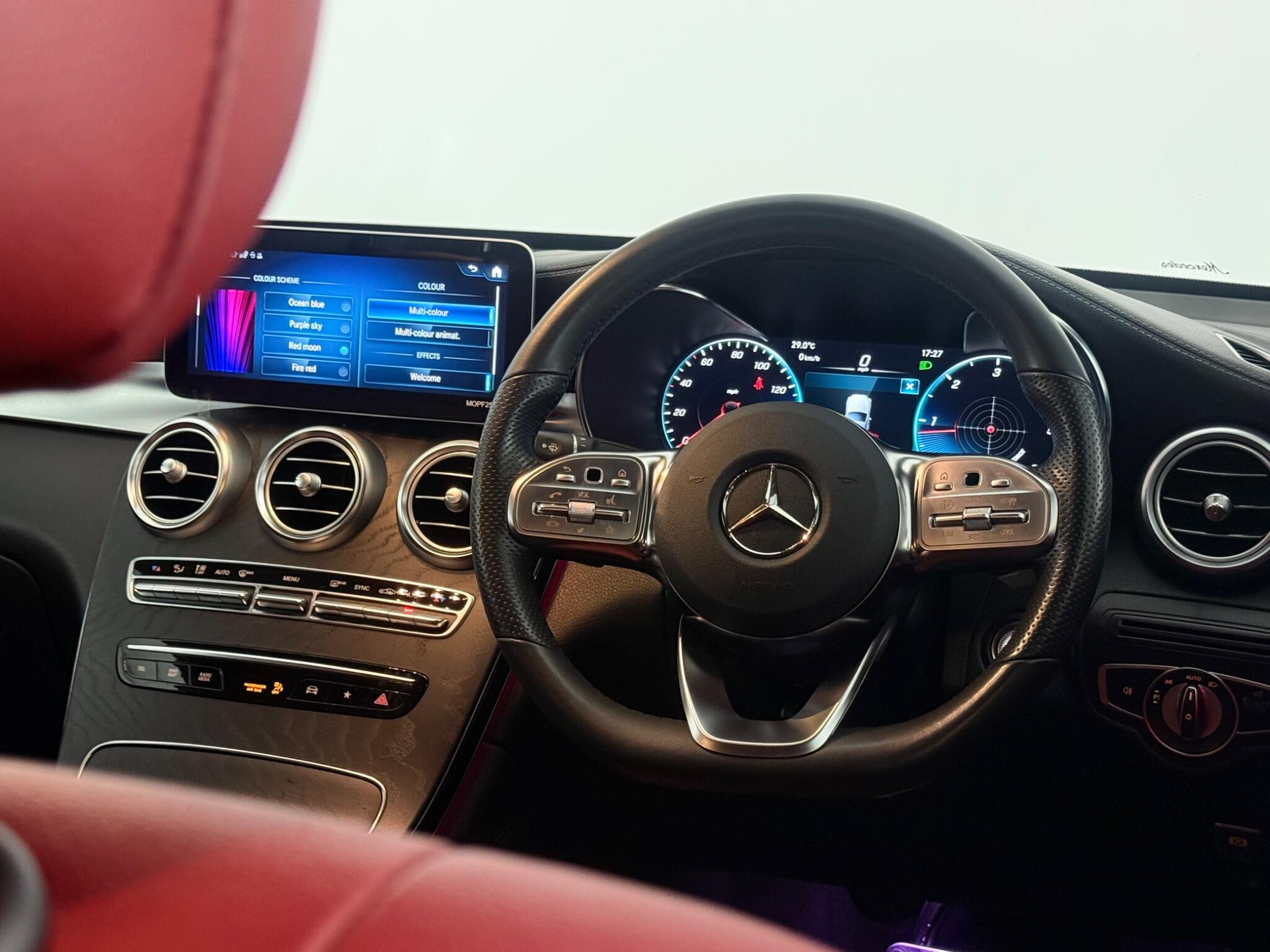 Mercedes-Benz GLC view 13
