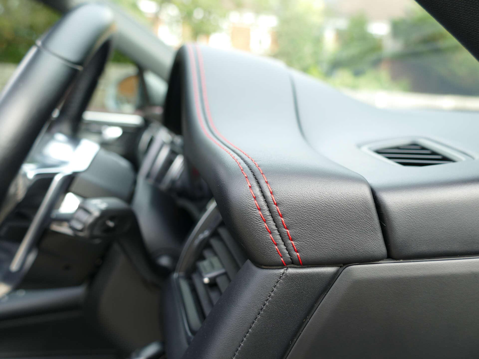 Porsche Macan view 48