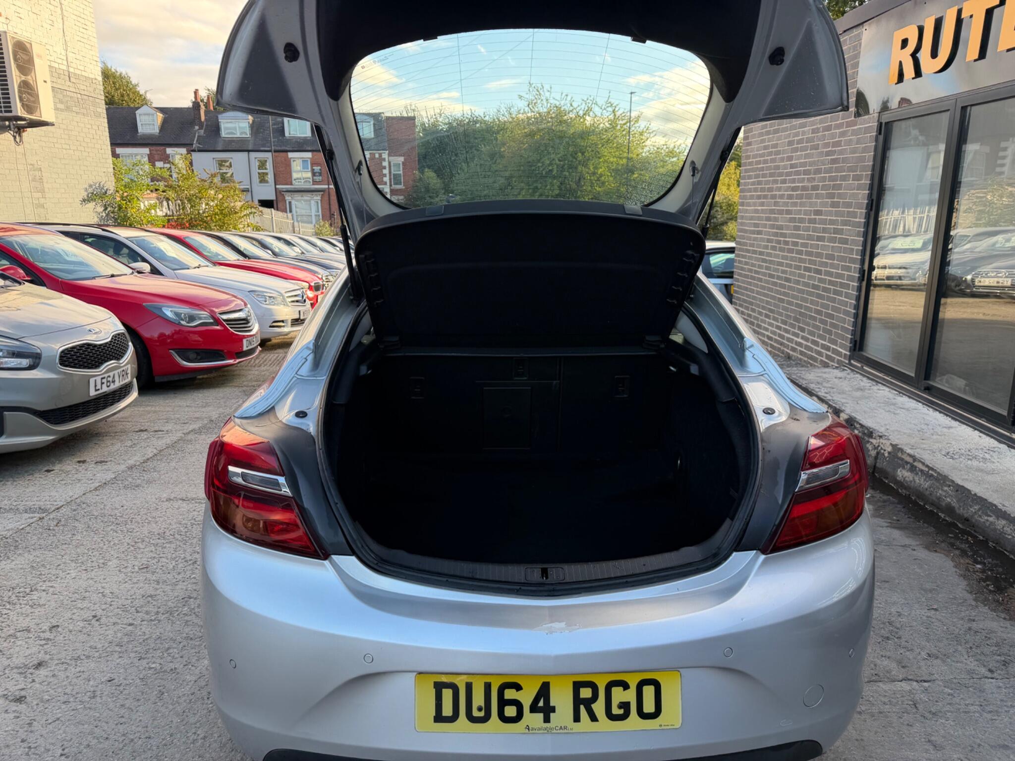 Vauxhall Insignia view 48