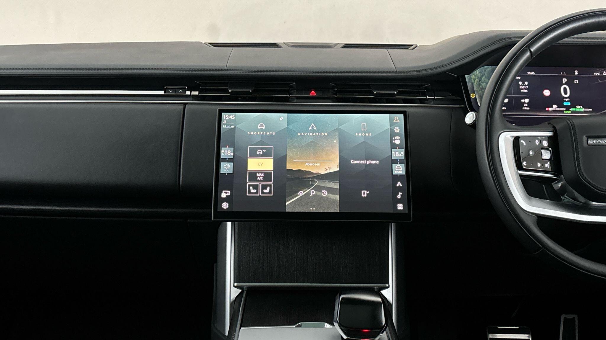 Land Rover Range Rover view 15
